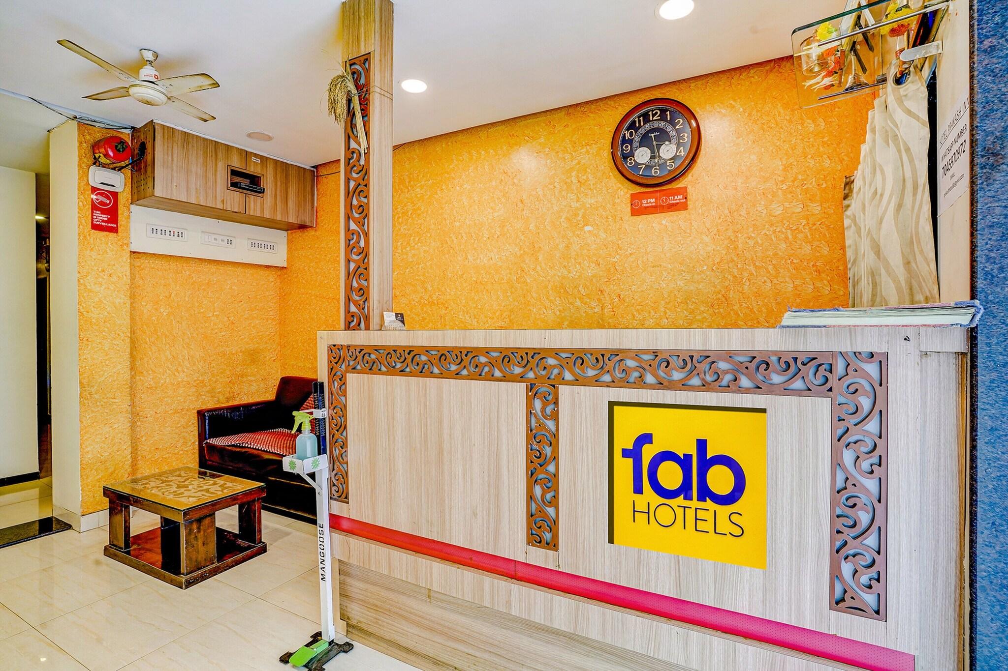 OYO 8757 Prakash Inn