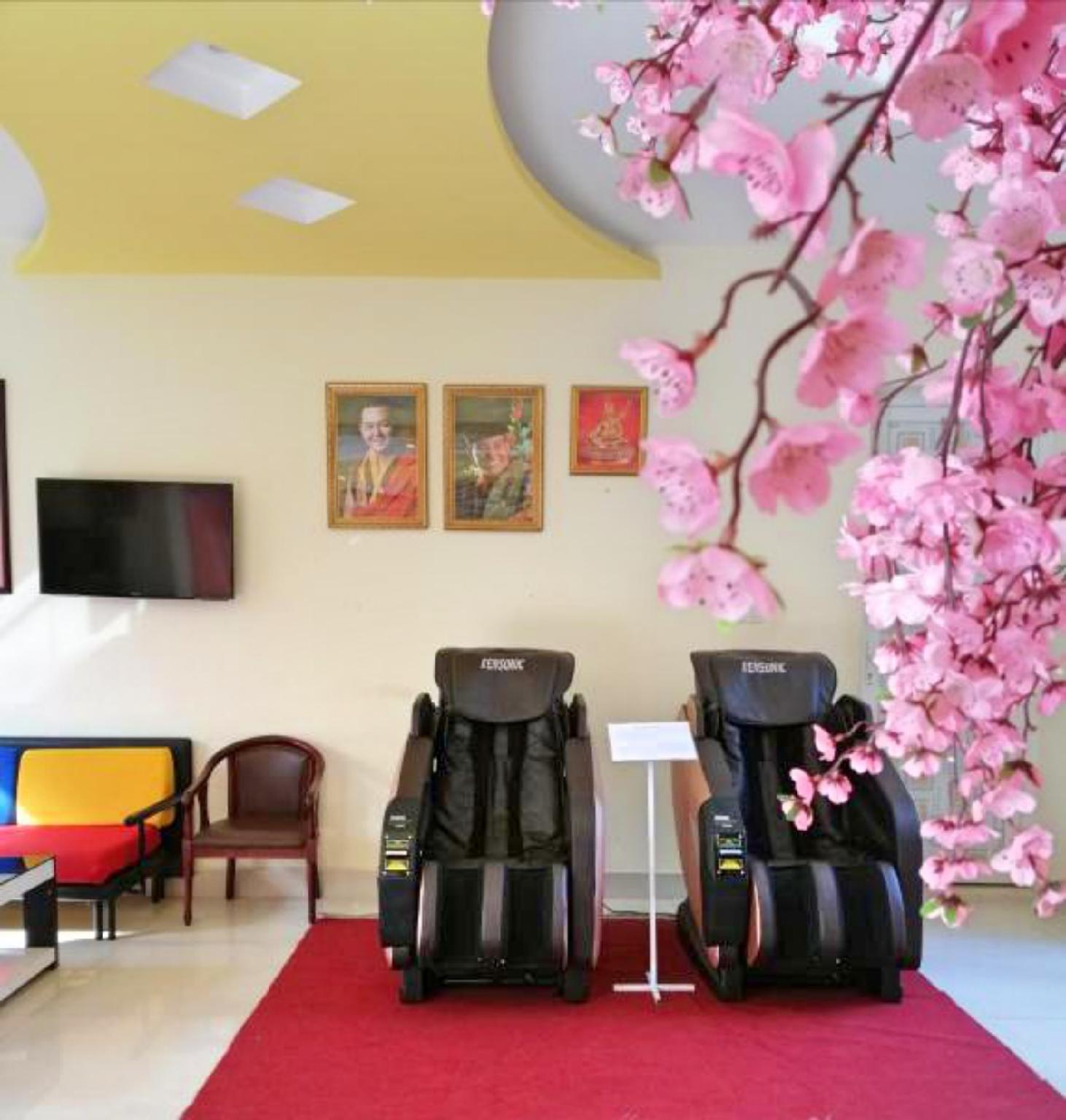 Phuong Binh House
