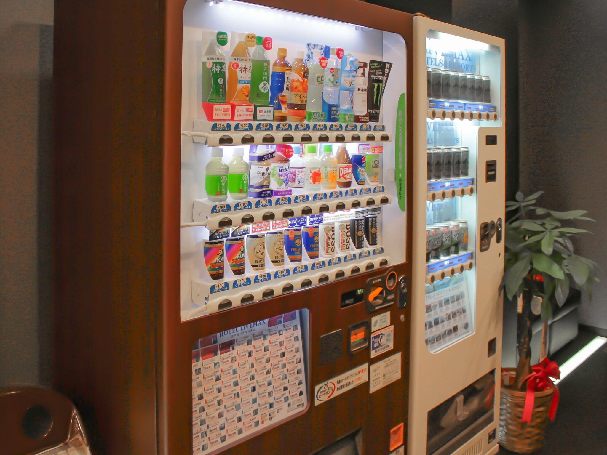 Livemax Tokyo Bakurocho
