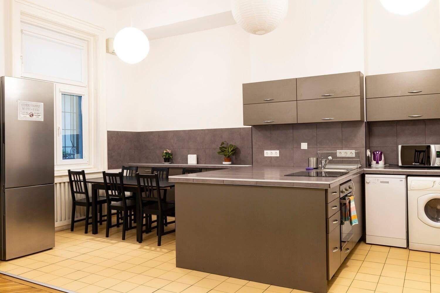 Baroque Hostel by null