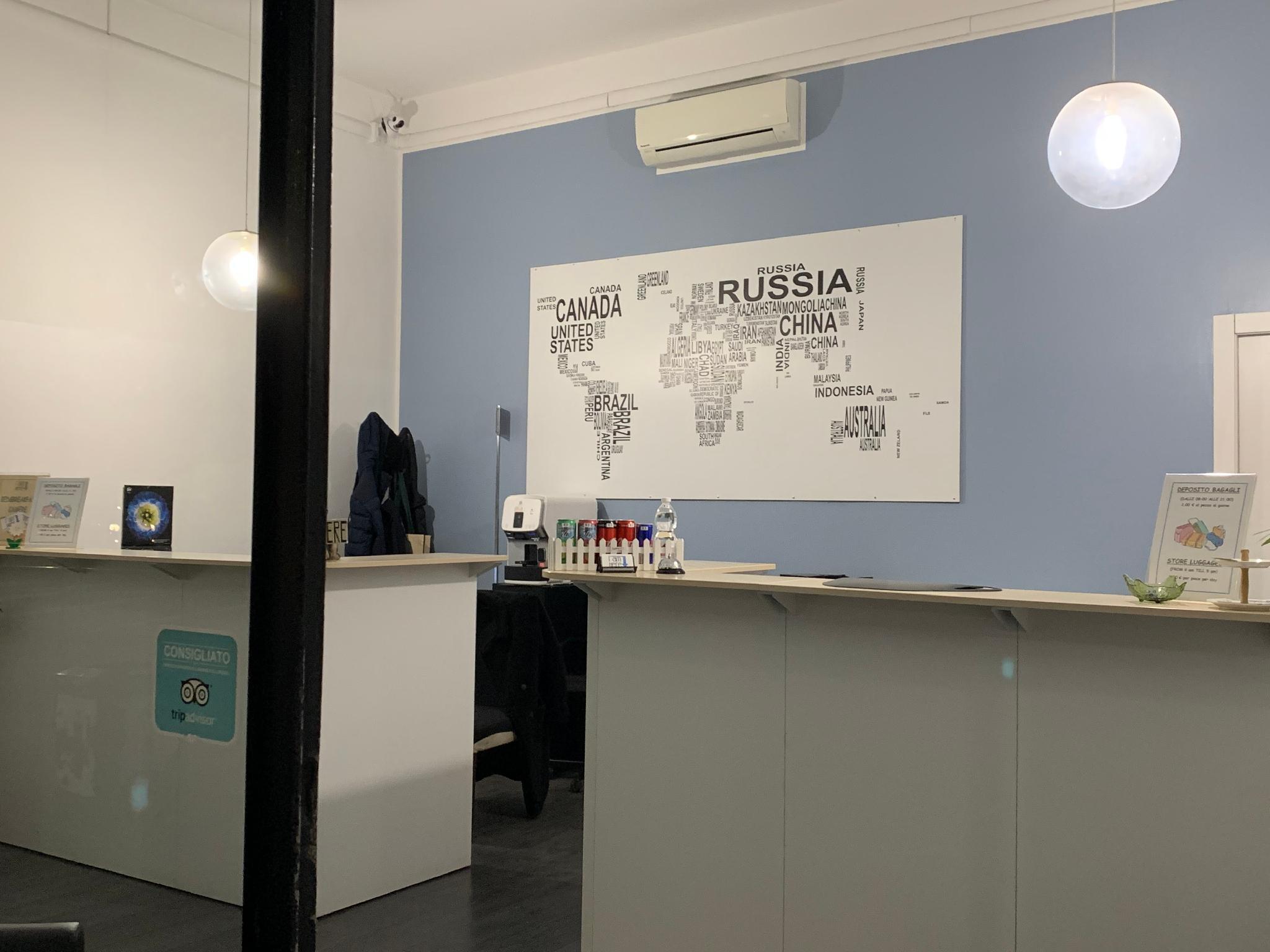 B B I Am Here Gioia 71 - attēls