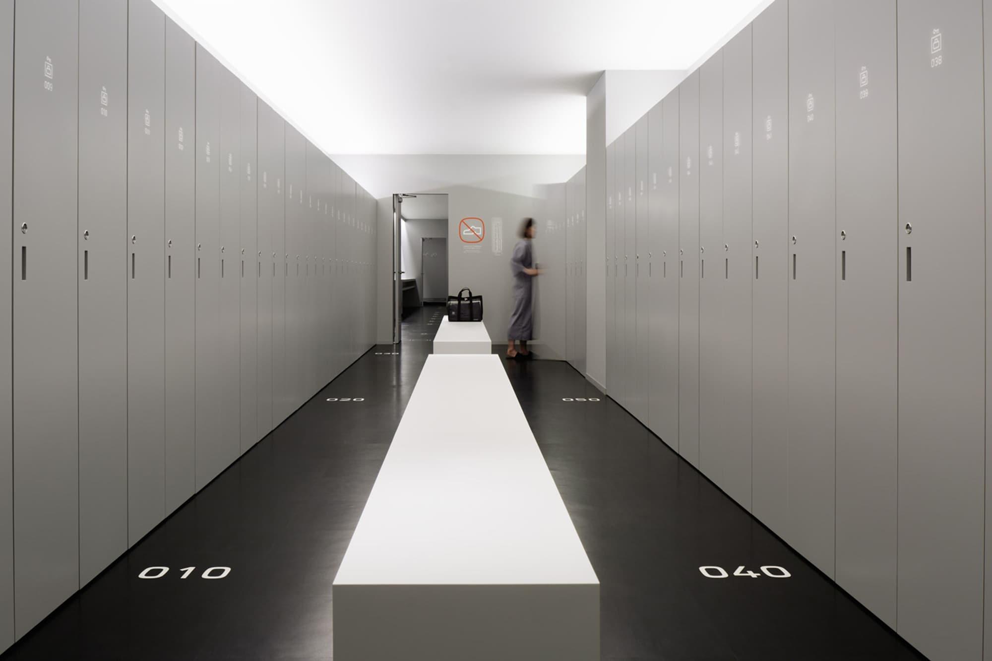 Nine Hours Narita Airport by null