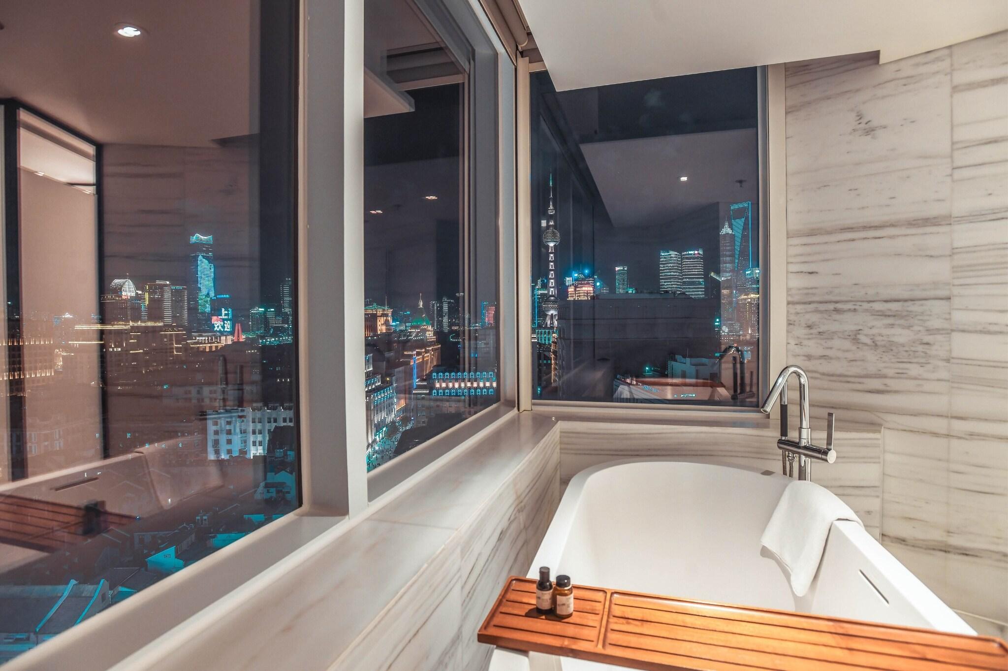 The Shanghai EDITION by null