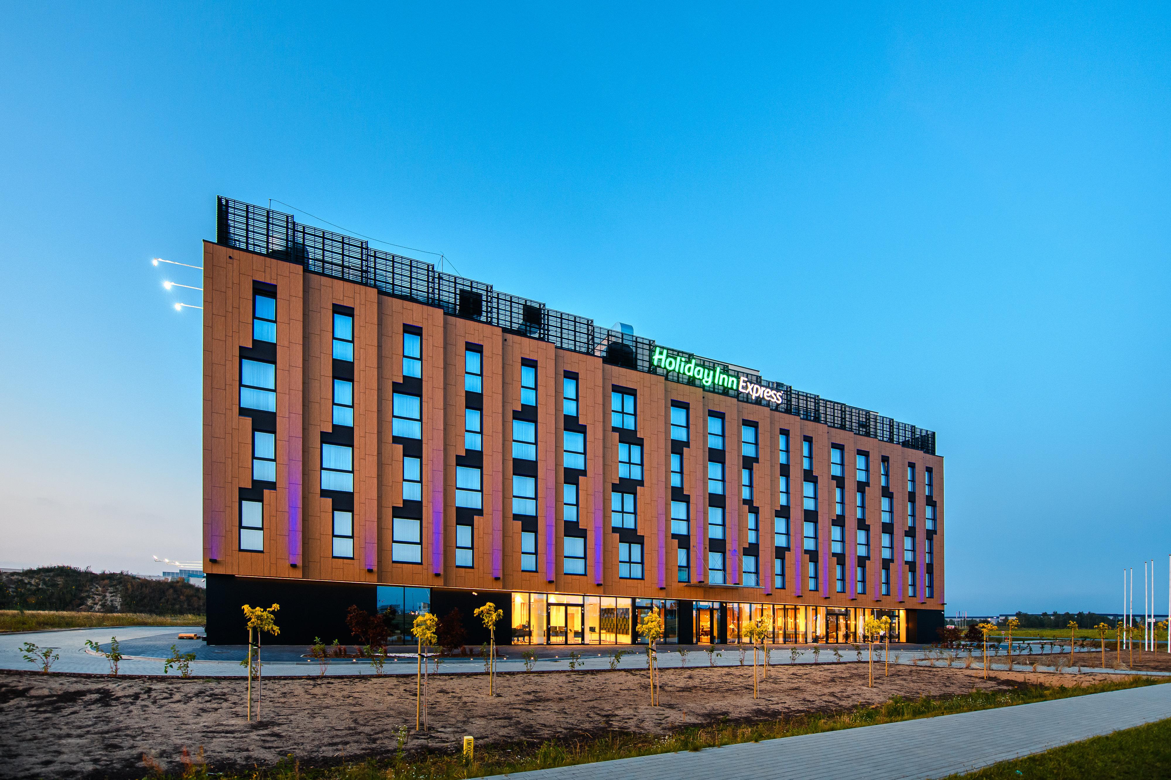 Holiday Inn Express Rzeszow Airport - фото