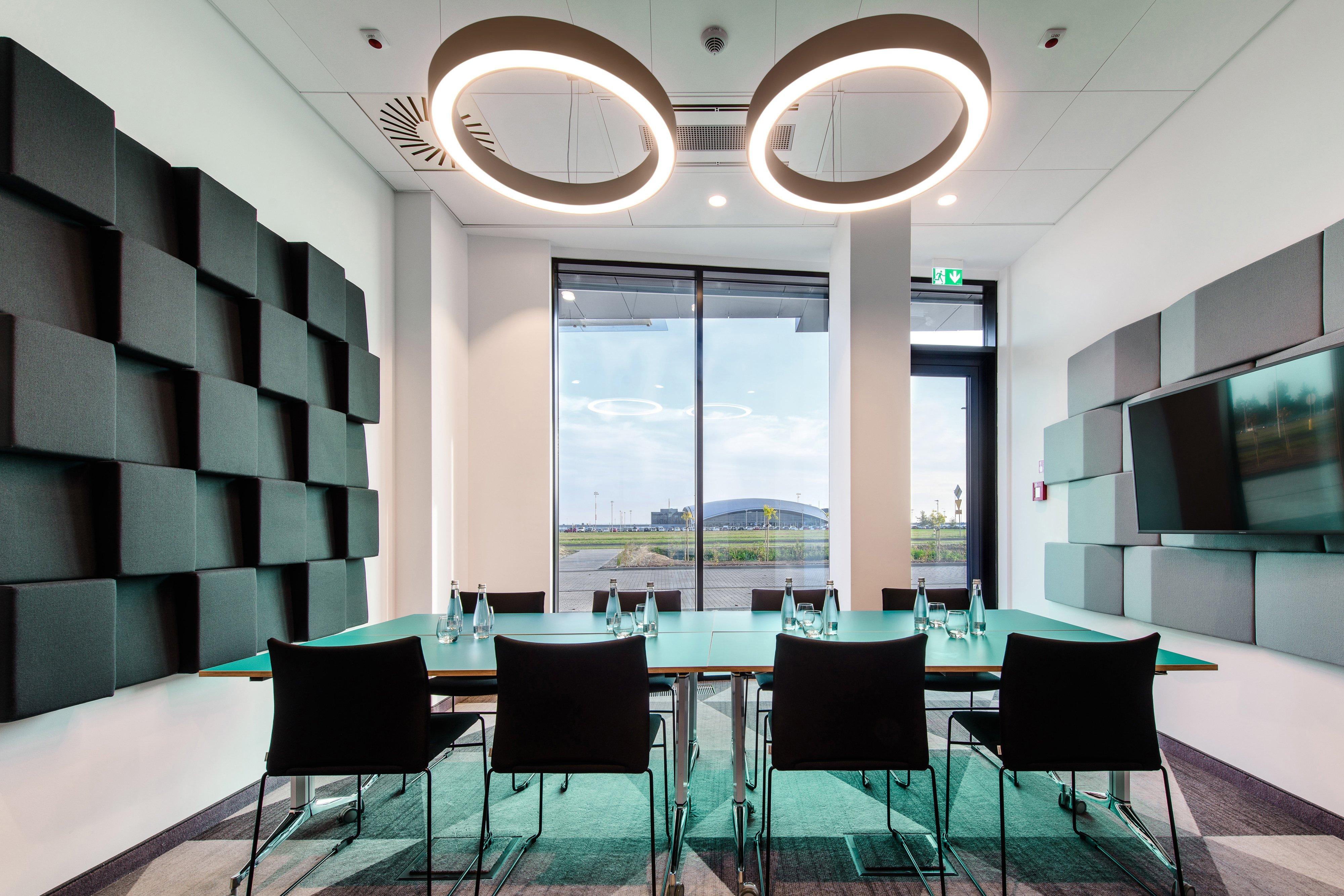 Holiday Inn Express Rzeszow Airport - фото