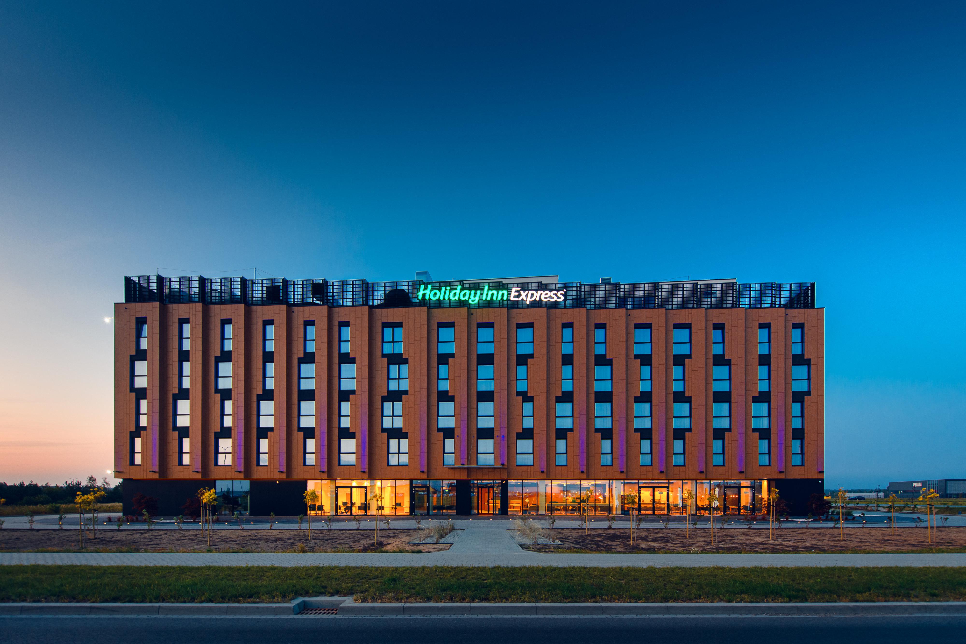 Holiday Inn Express Rzeszow Airport - фото