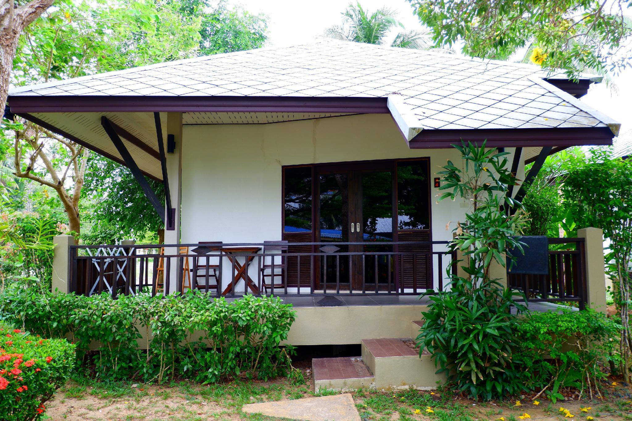 Saphli Villa Beach Resort