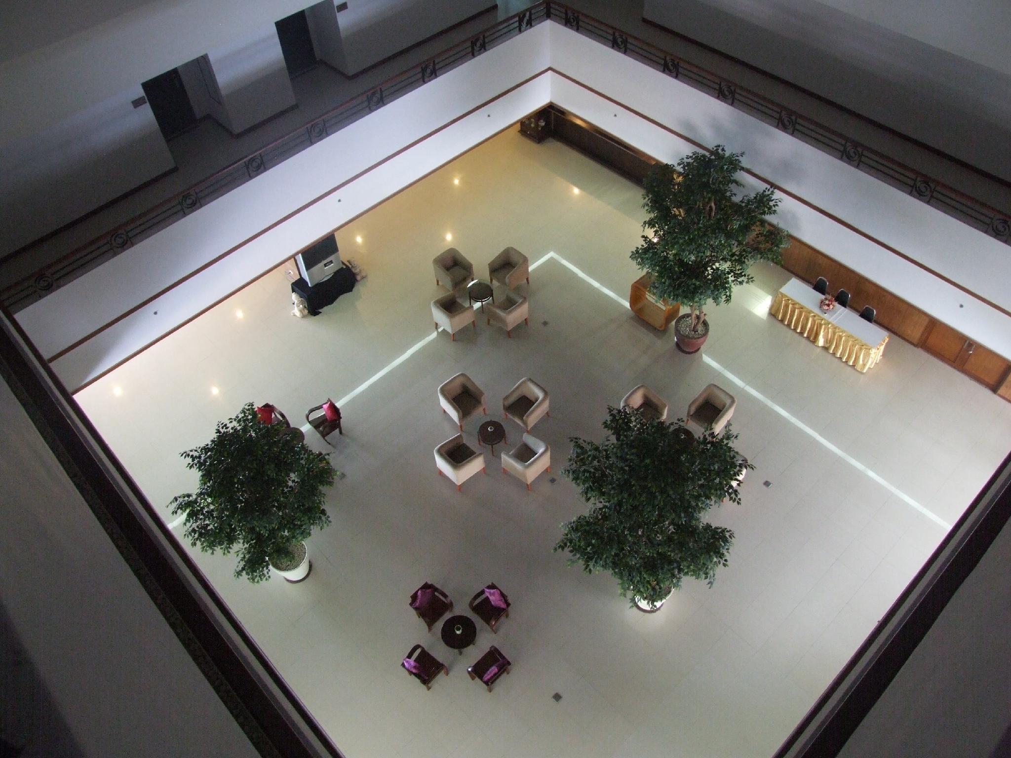 Ampo Residence Hotel