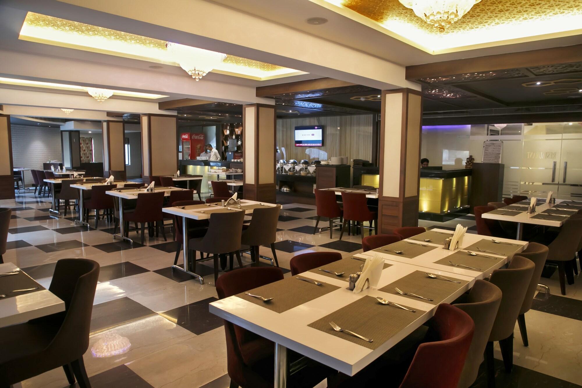 Ganges Grand