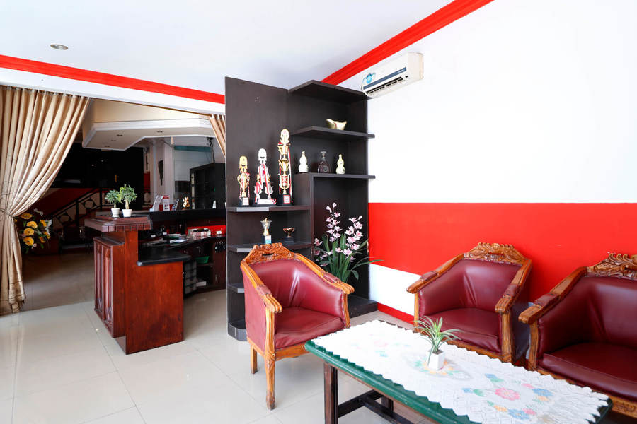 RedDoorz Plus @ Samratulangi Manado
