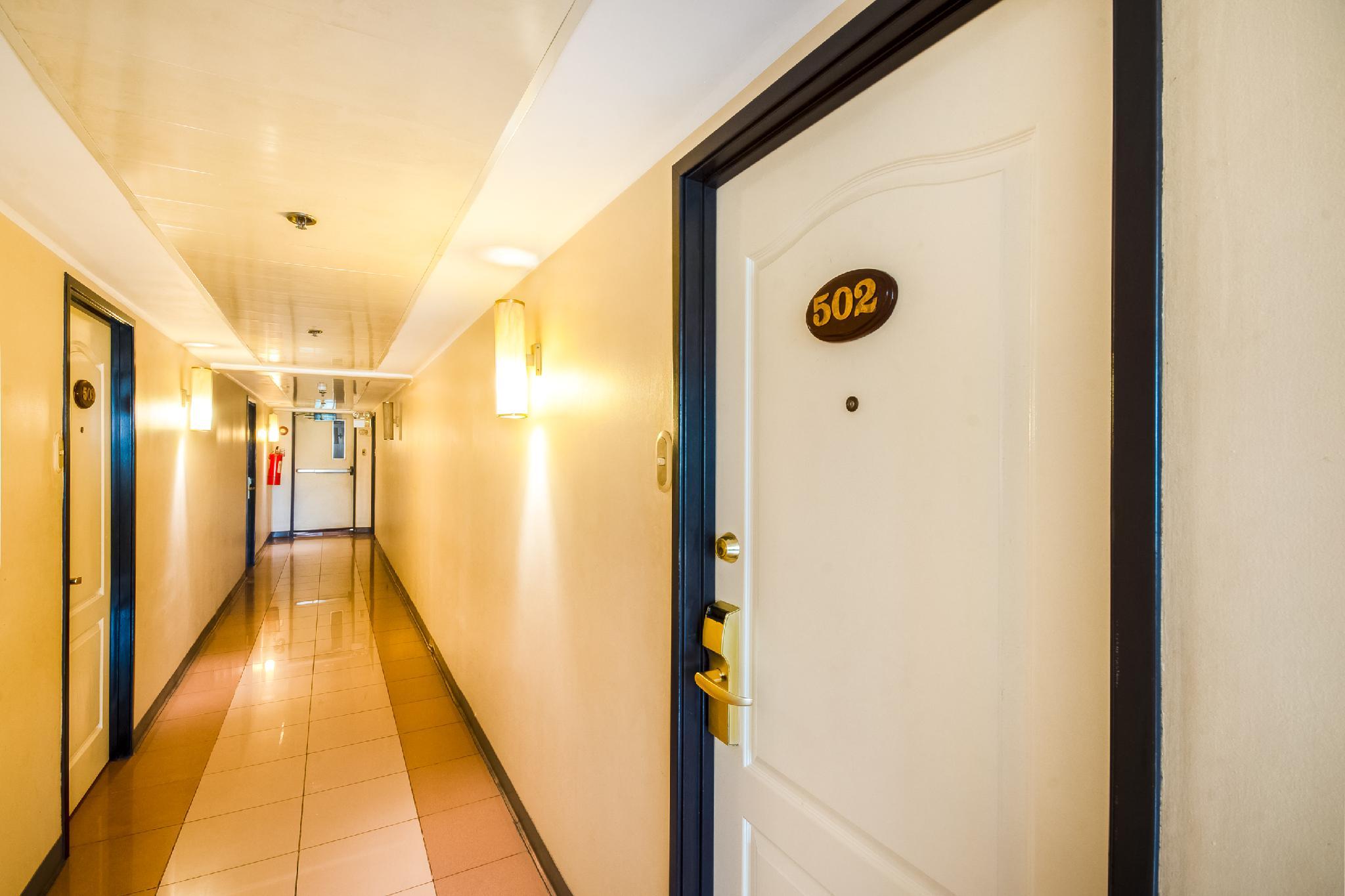 227 Palladium Suites Hotel