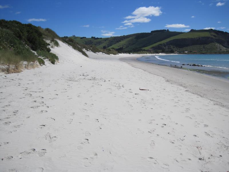 Amross Motel by null