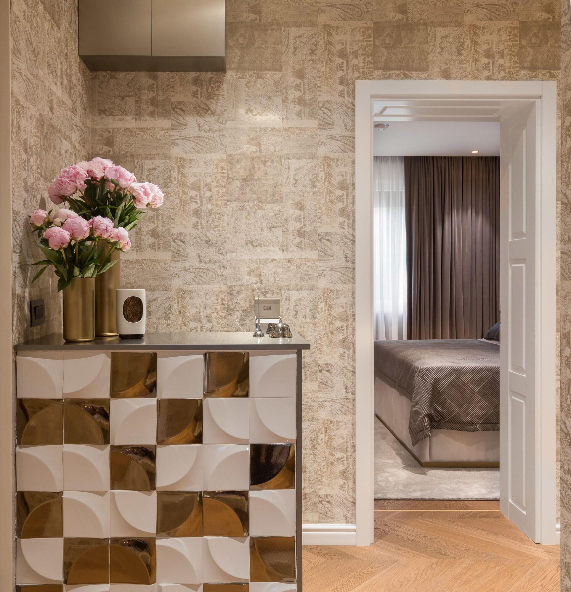 Five Elements Luxury Rooms - фото