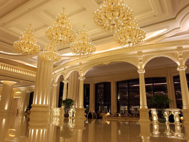 Grand Bravo Hotel