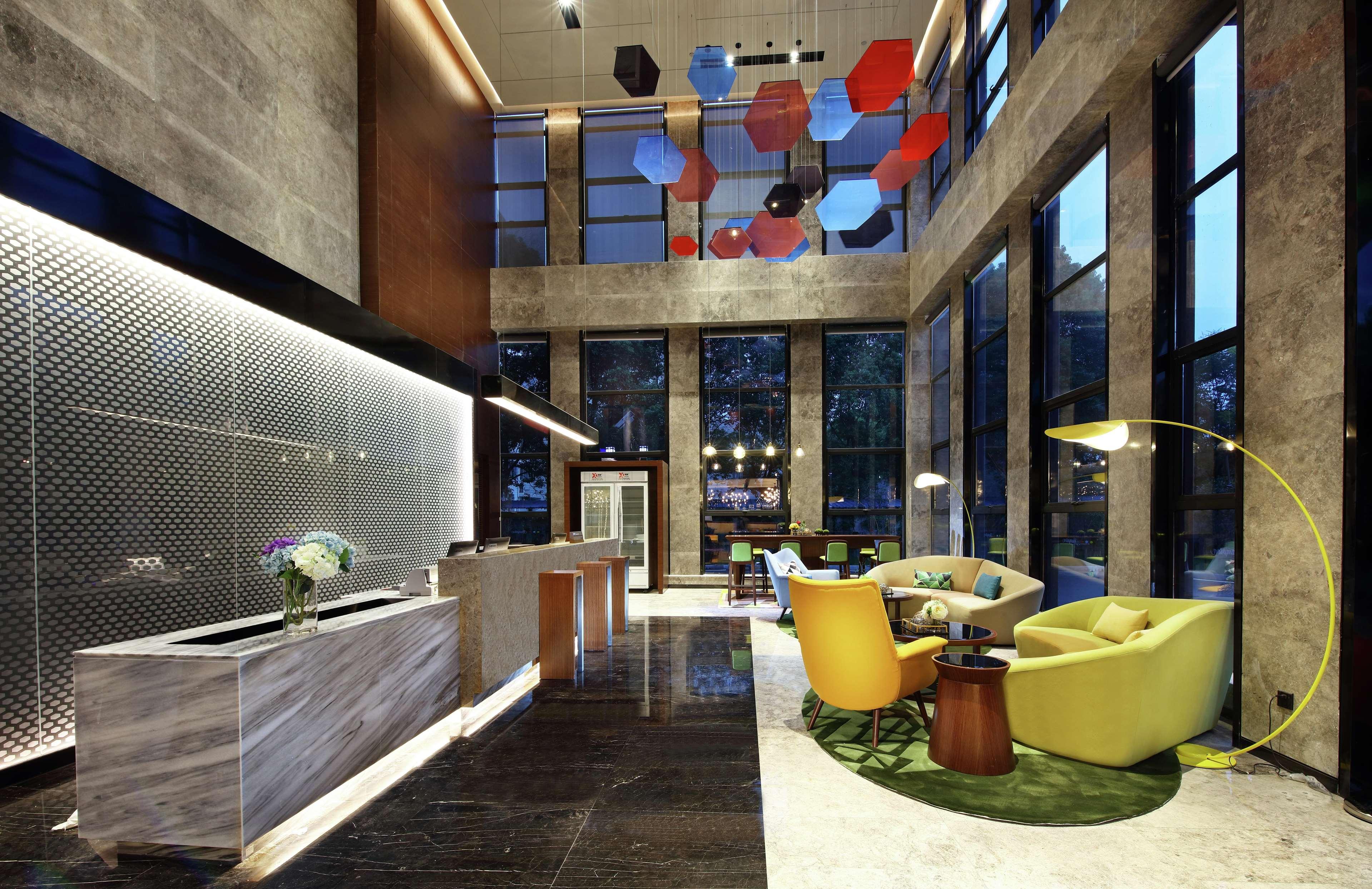 Hampton By Hilton Nanjing South Railway Station