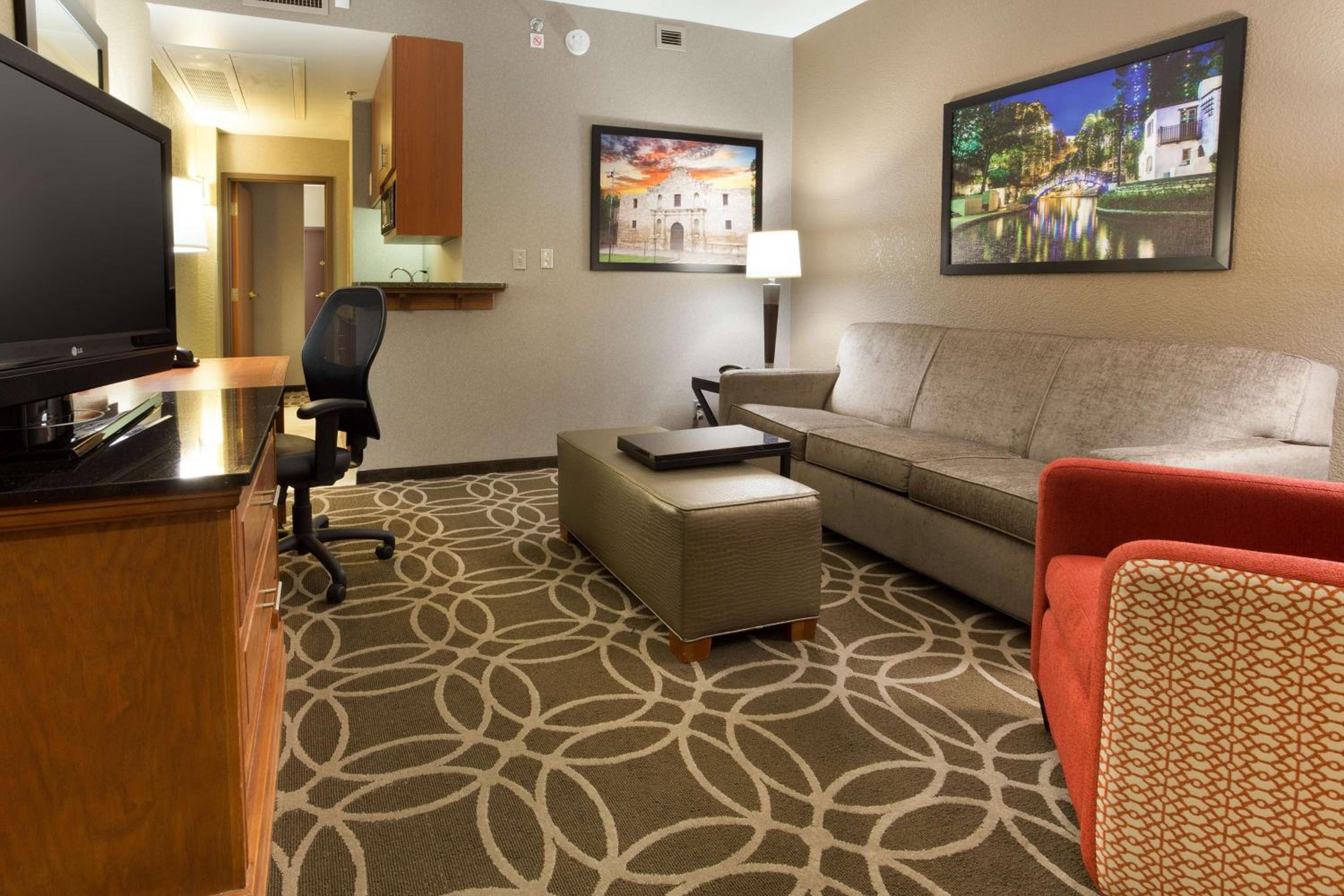 Drury Inn Suites San Antonio Riverwalk