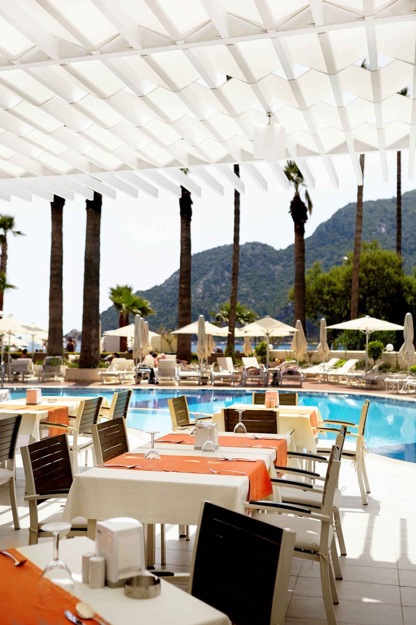 Sentido Sea Star Adults Only
