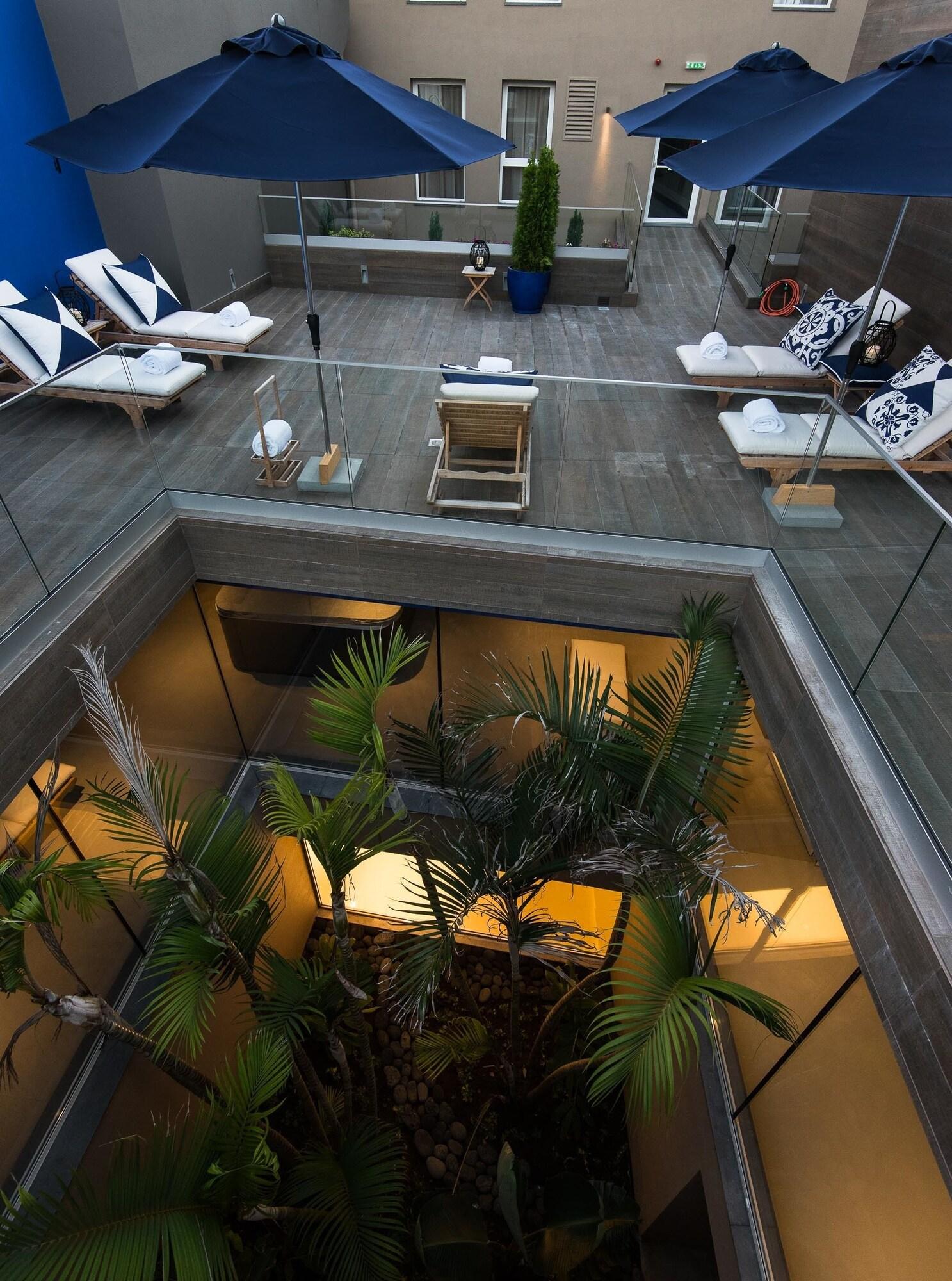 Casa Hintze Ribeiro by null