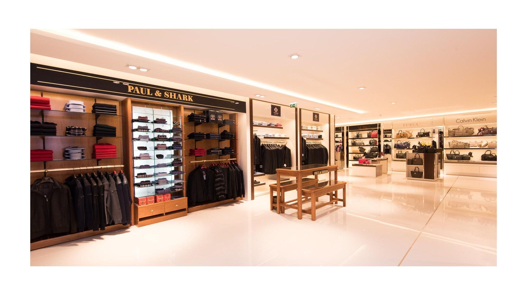 Casa Hintze Ribeiro by null