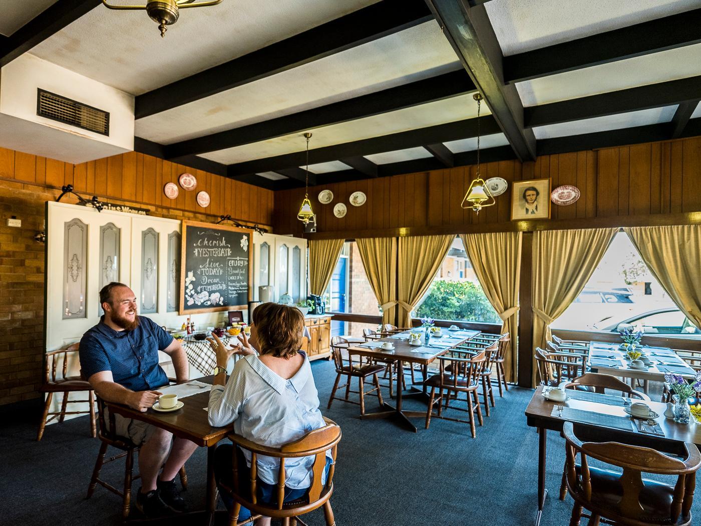 The Plainsman Motel by null