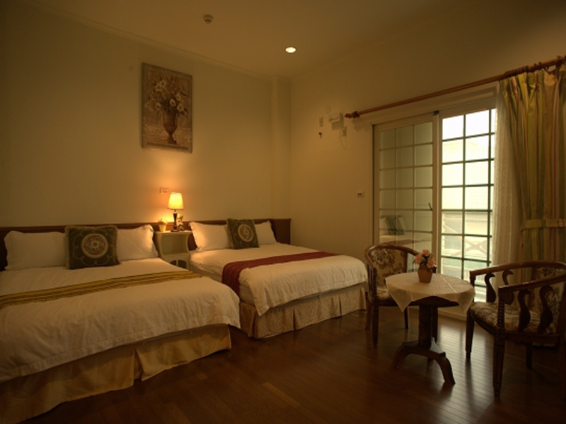 YISHIN GARDEN B B