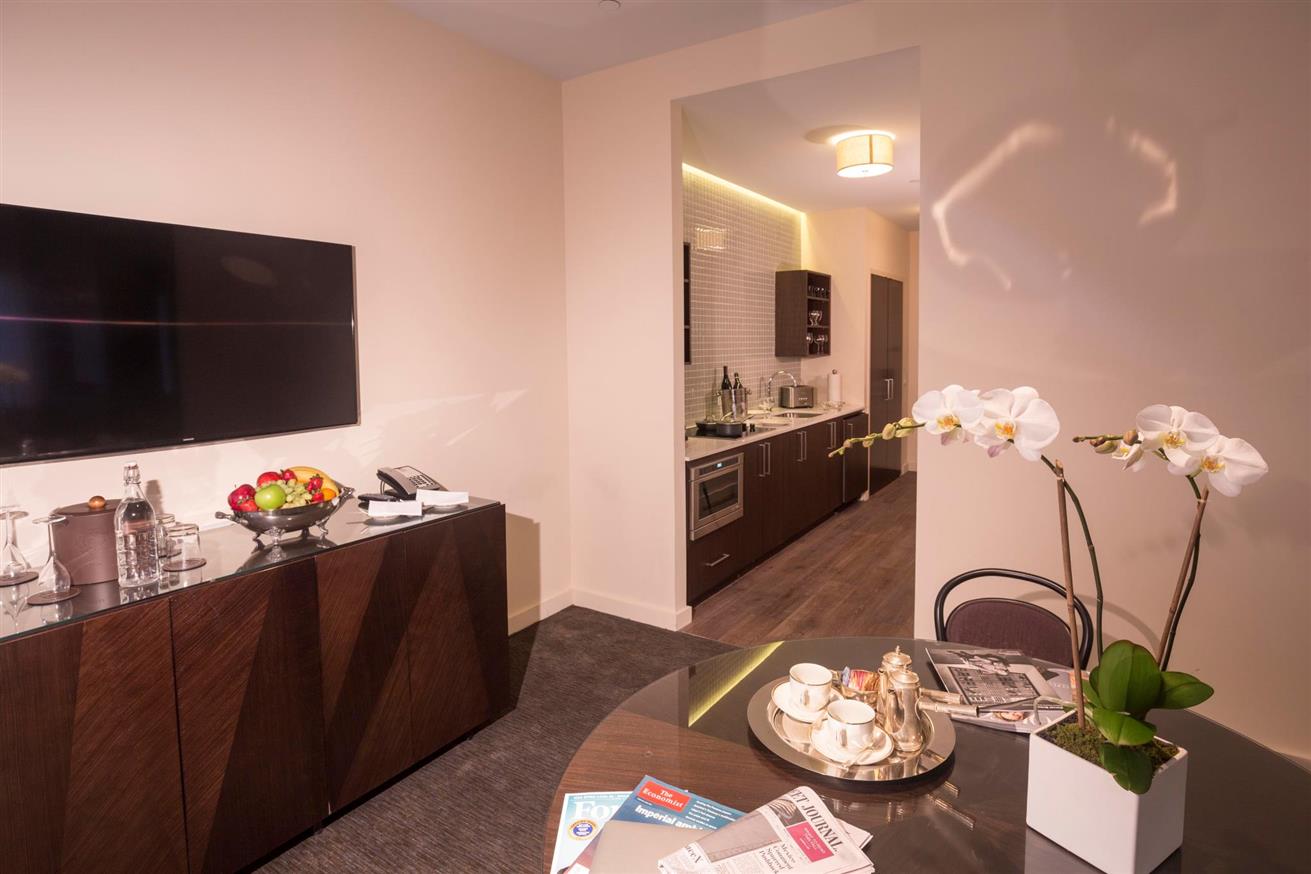 Down Town Association. by null