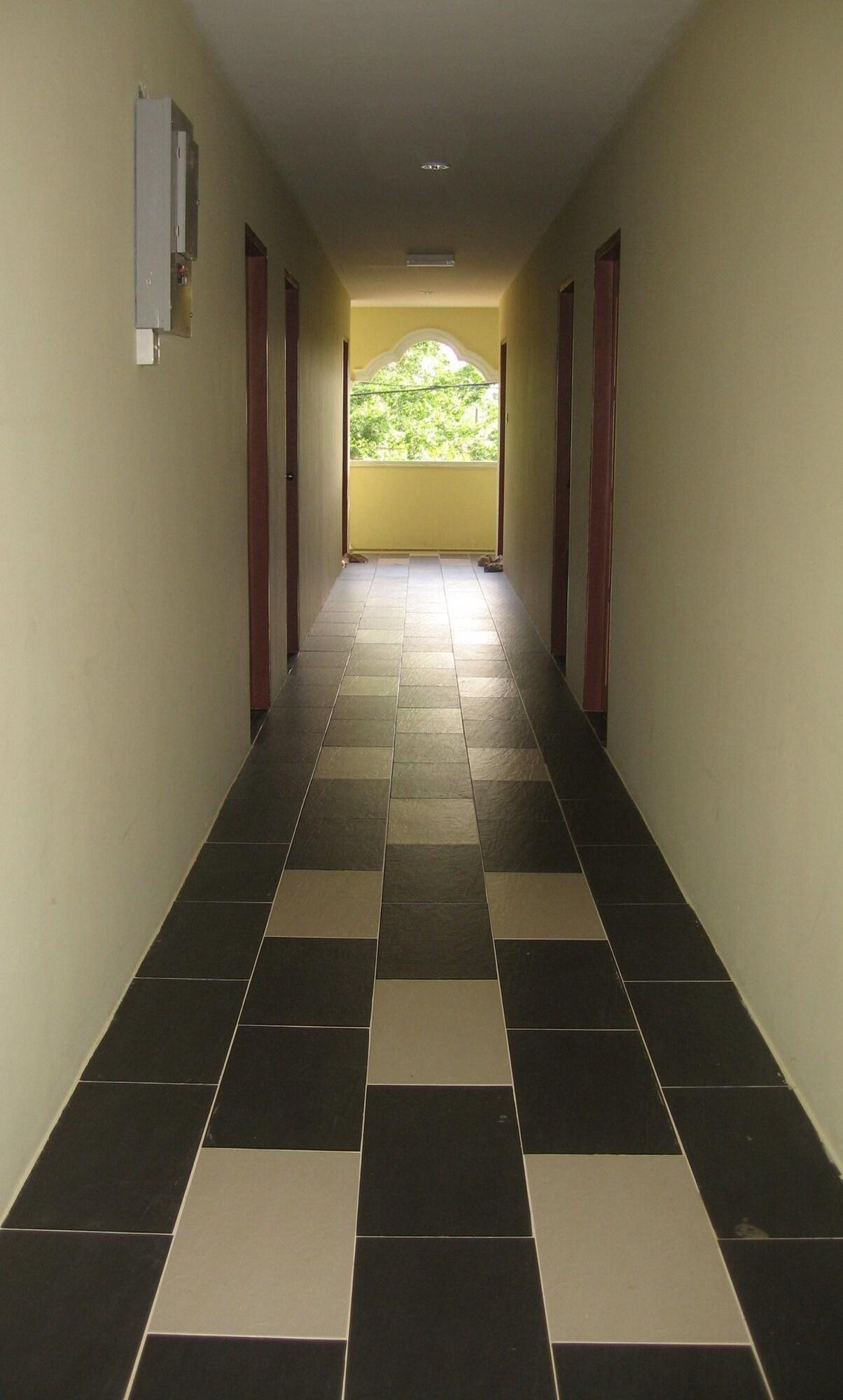 D'Warung Motel