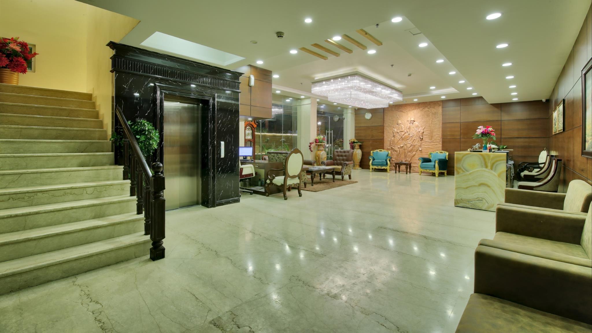Polo Inn Suites