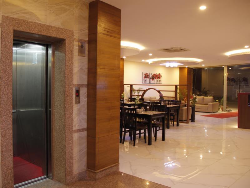 Regal Airport Hotel