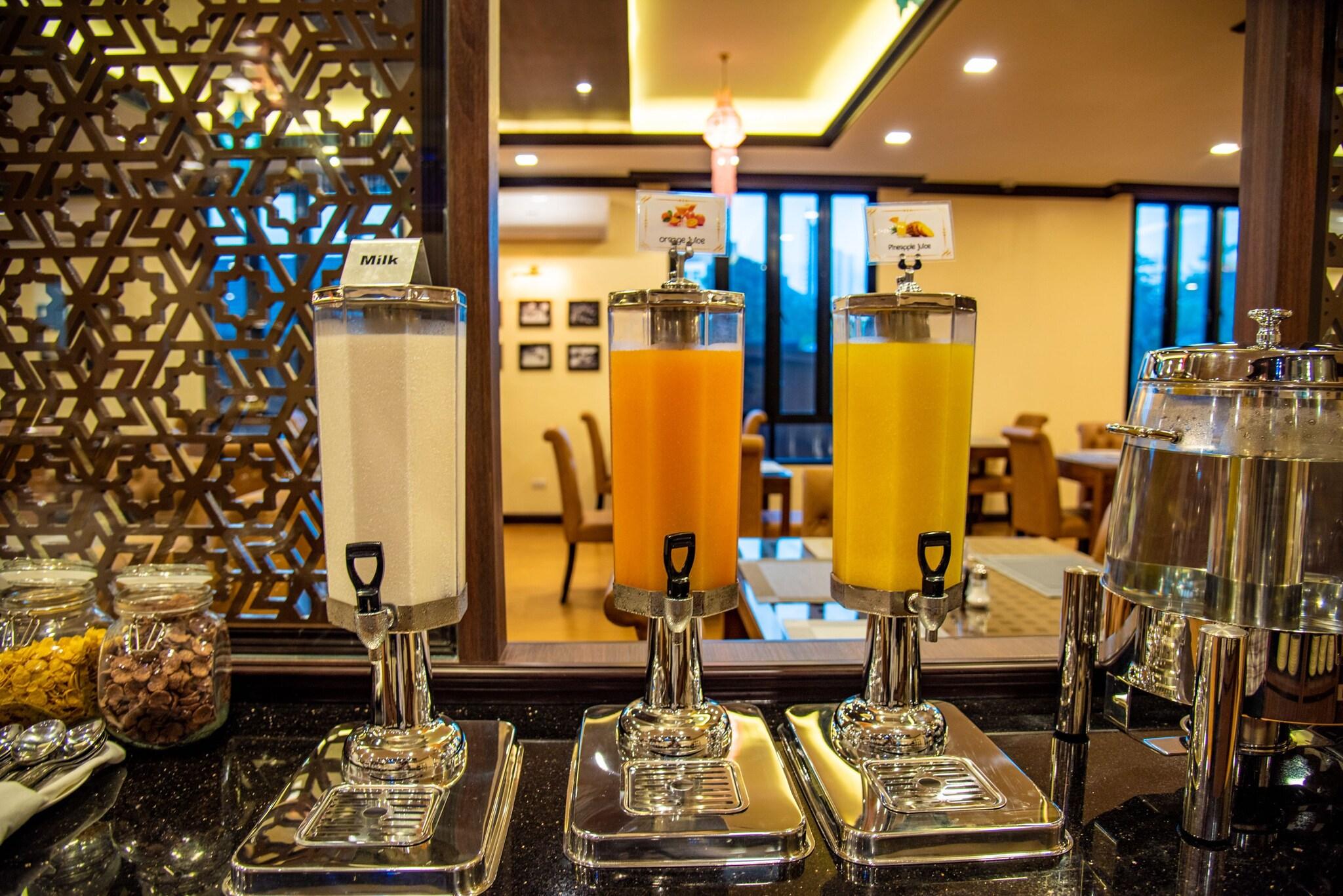 The Ld Pattaya by ZUZU
