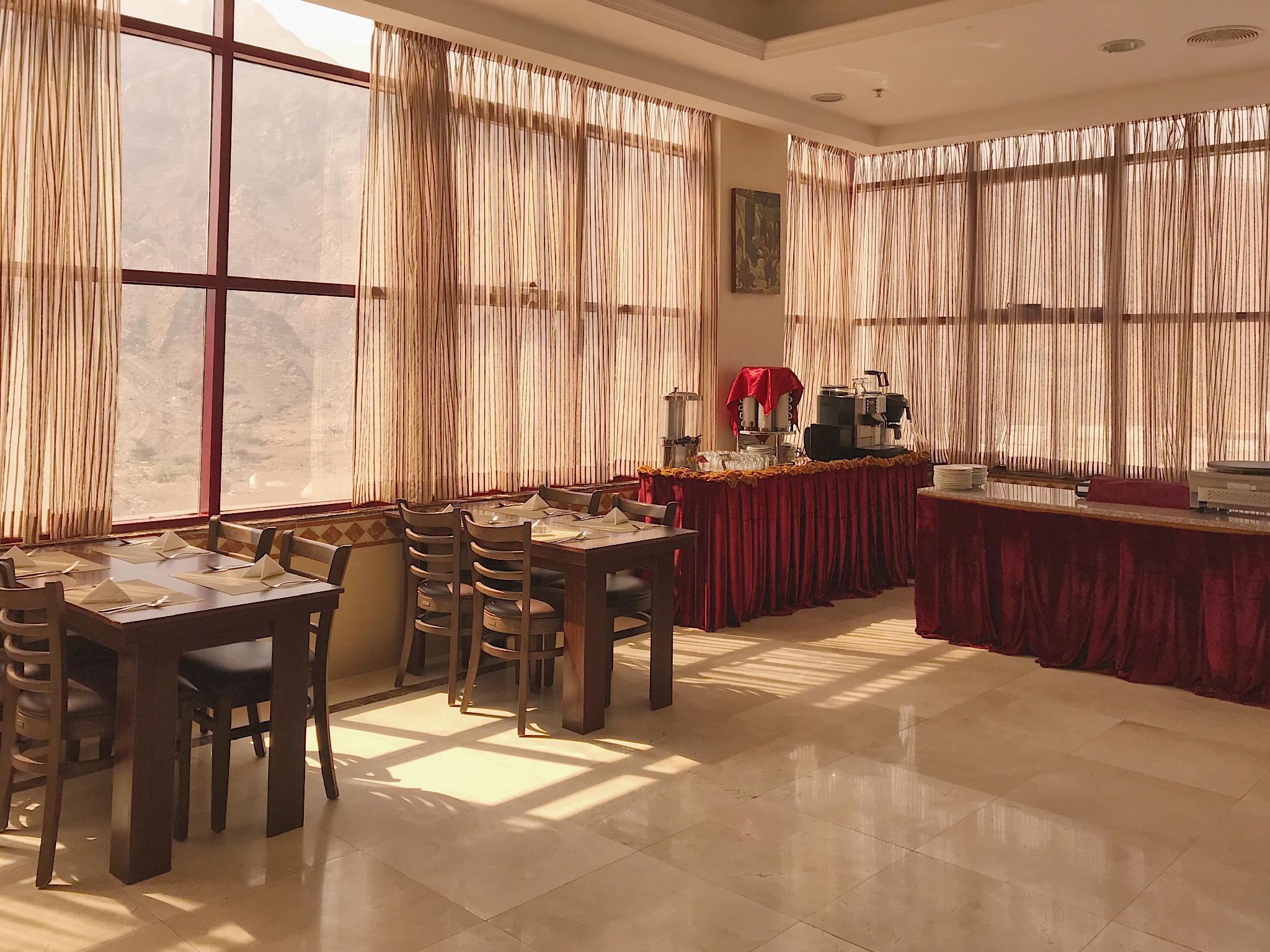 Mirage Hotel Al Aqah