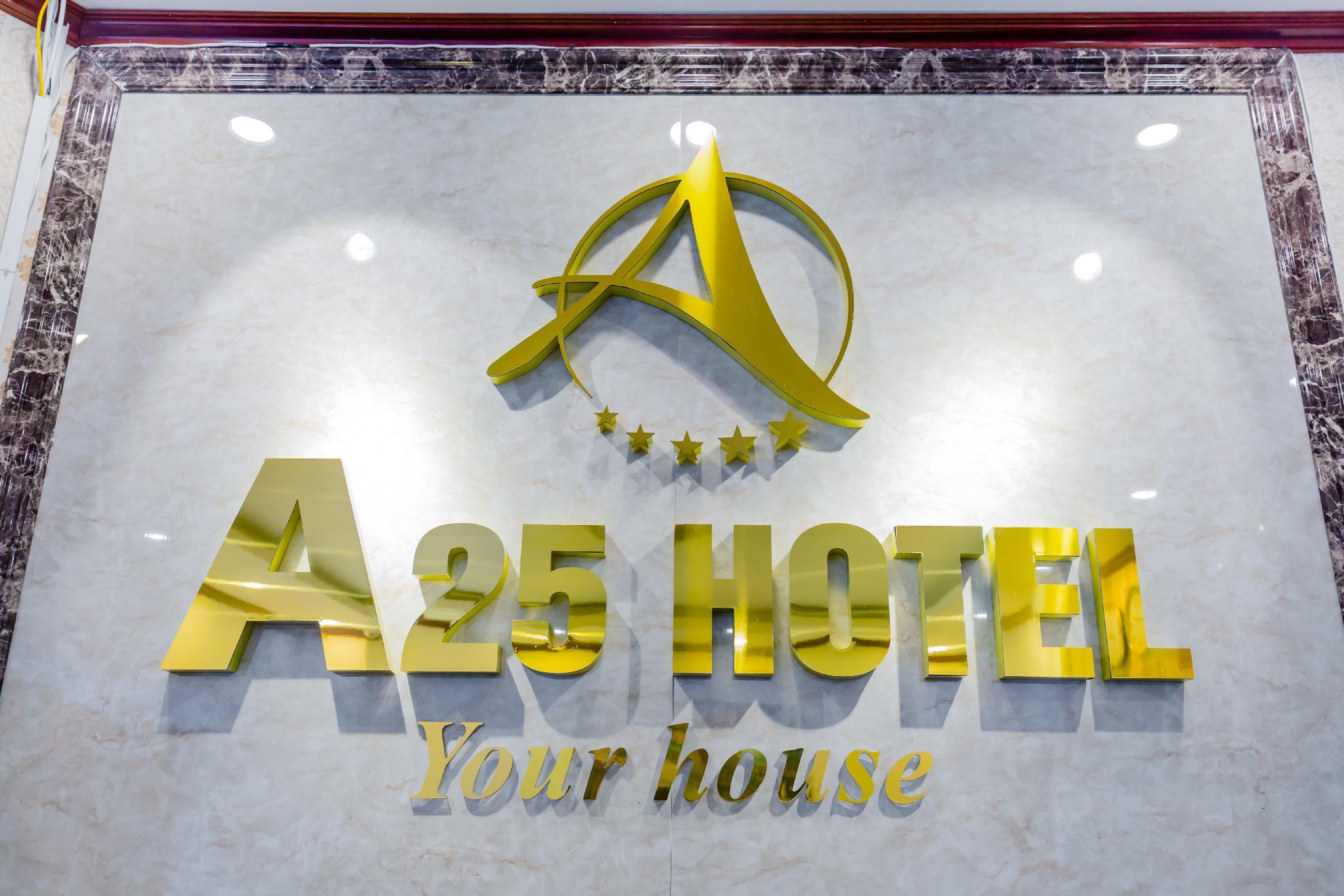 A25 Hotel - Doi Can