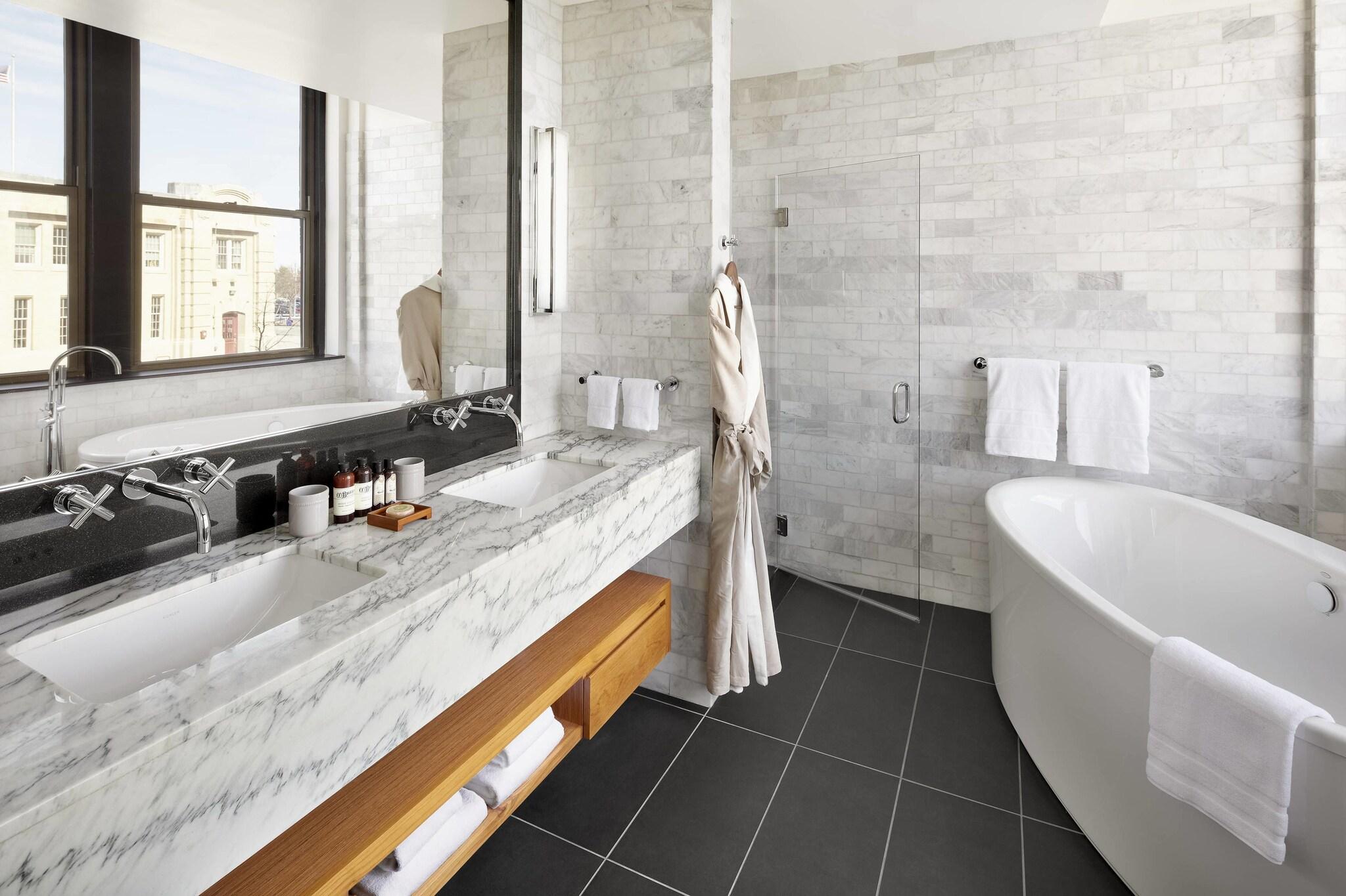 The Press Hotel, Autograph Collection by null