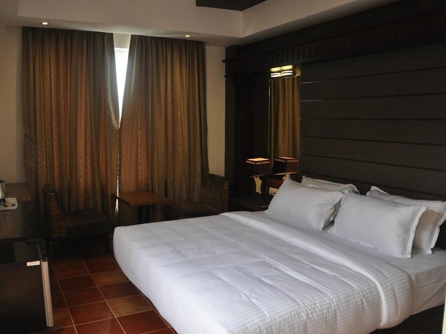 Hotel Atrium Erode