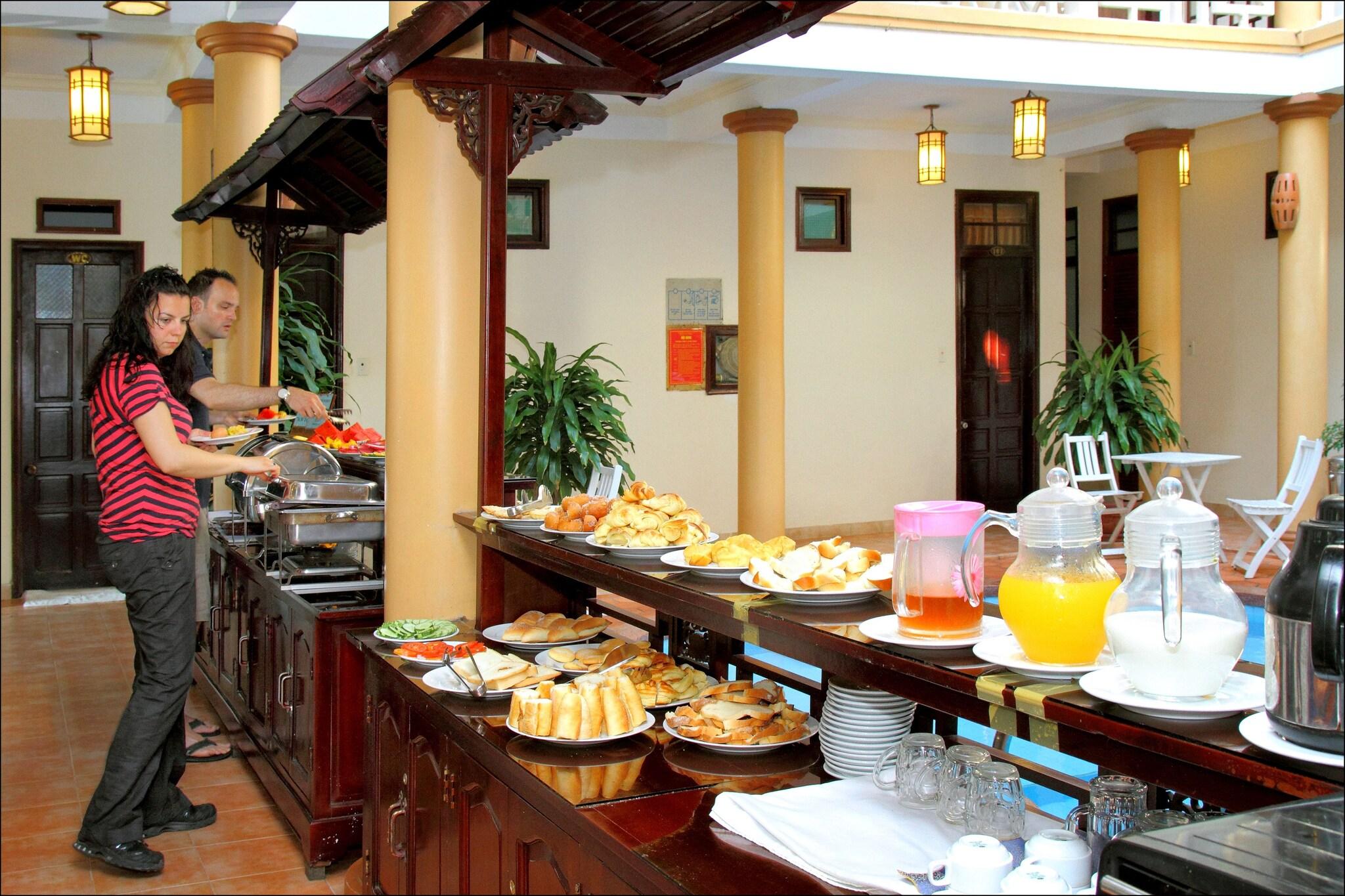 Thanh Van Hotel