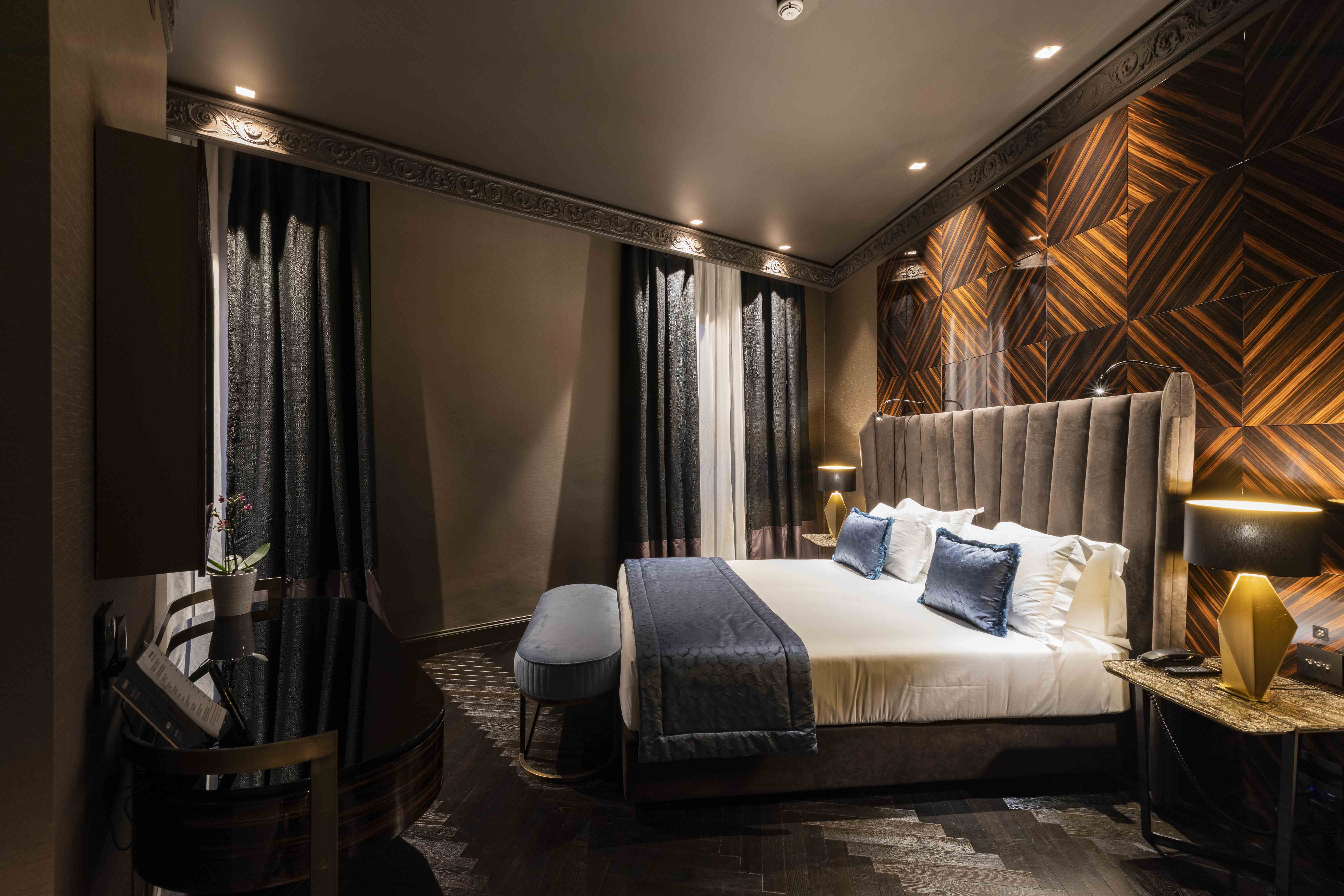 U-Visionary Roma Hotel