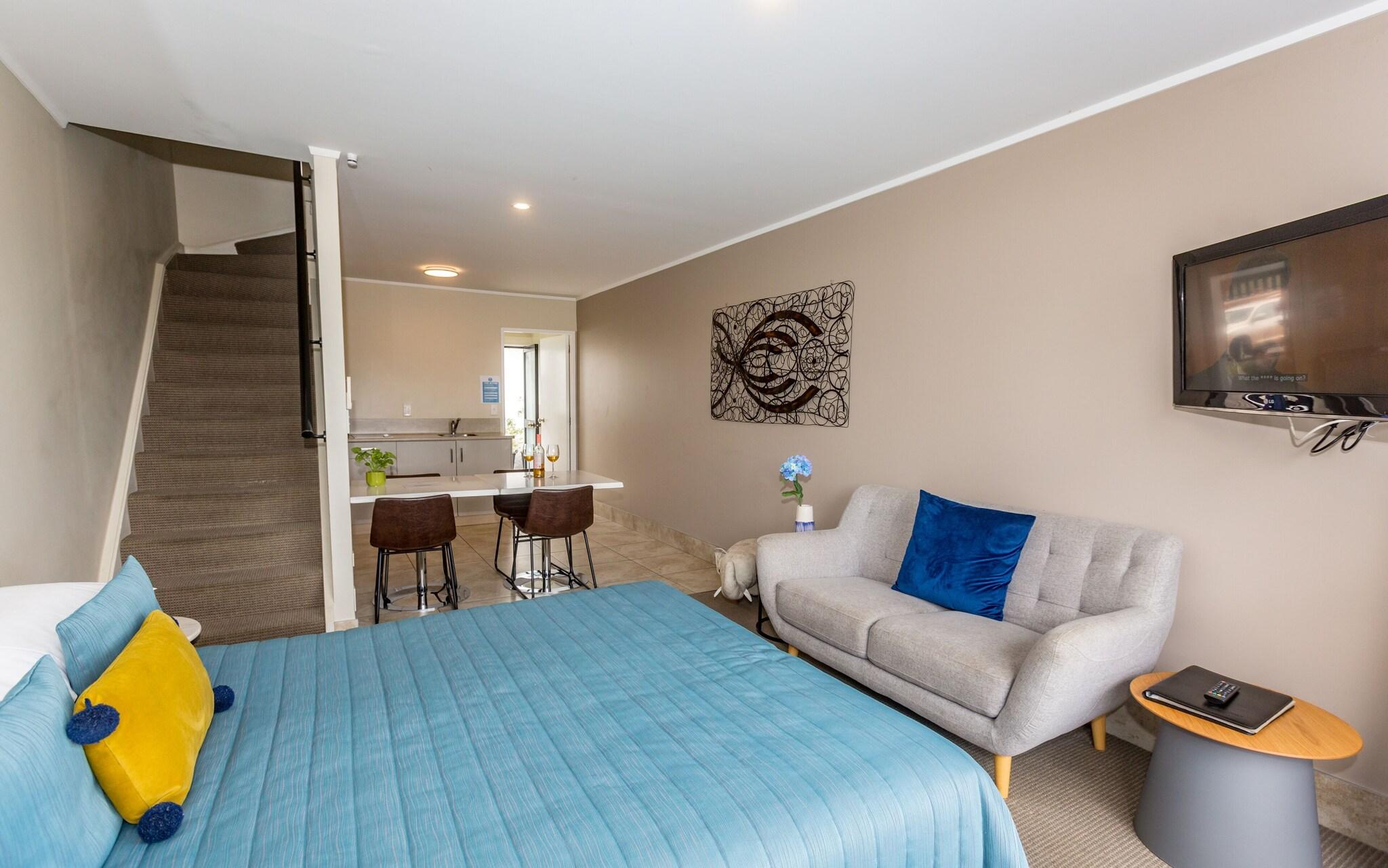 Le Chalet Suisse Motel