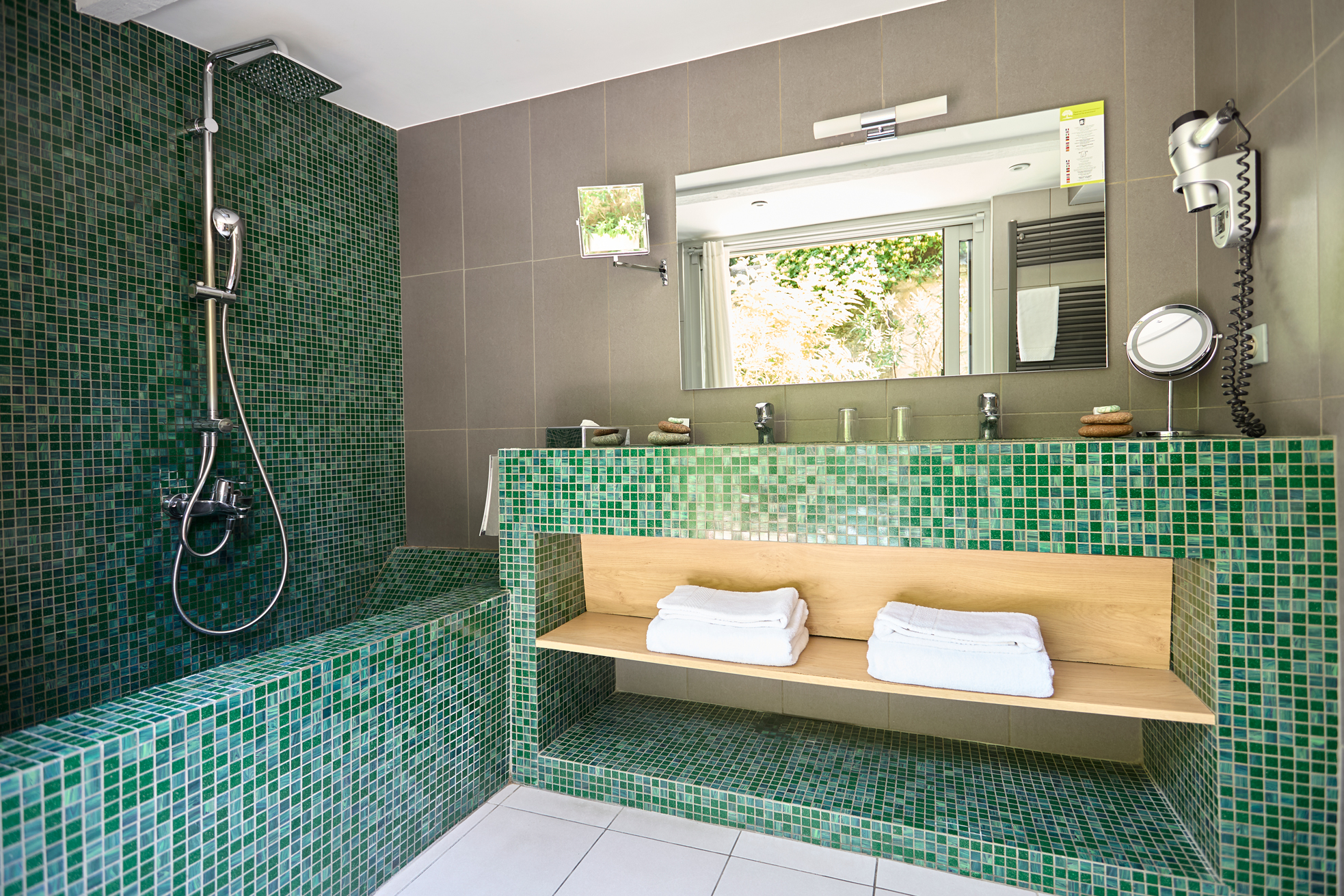 Boutique Hôtel Entraigues by null
