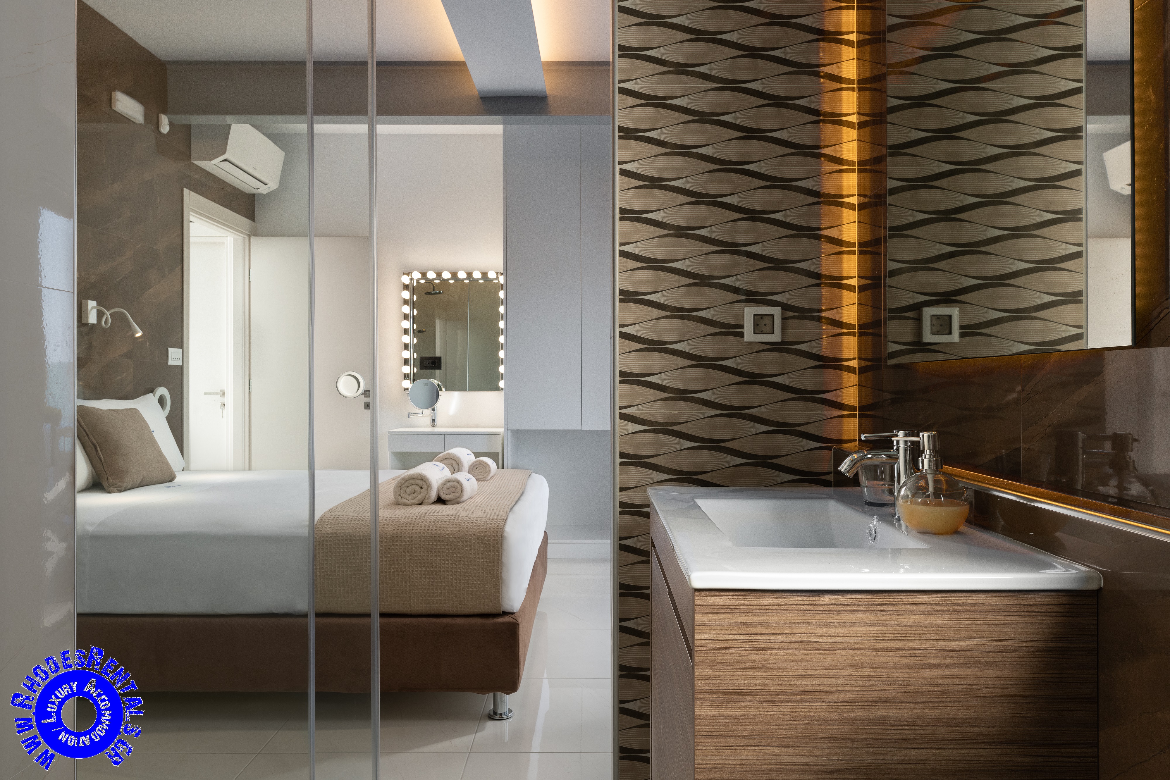 Rhodes Skyline Suites - photo