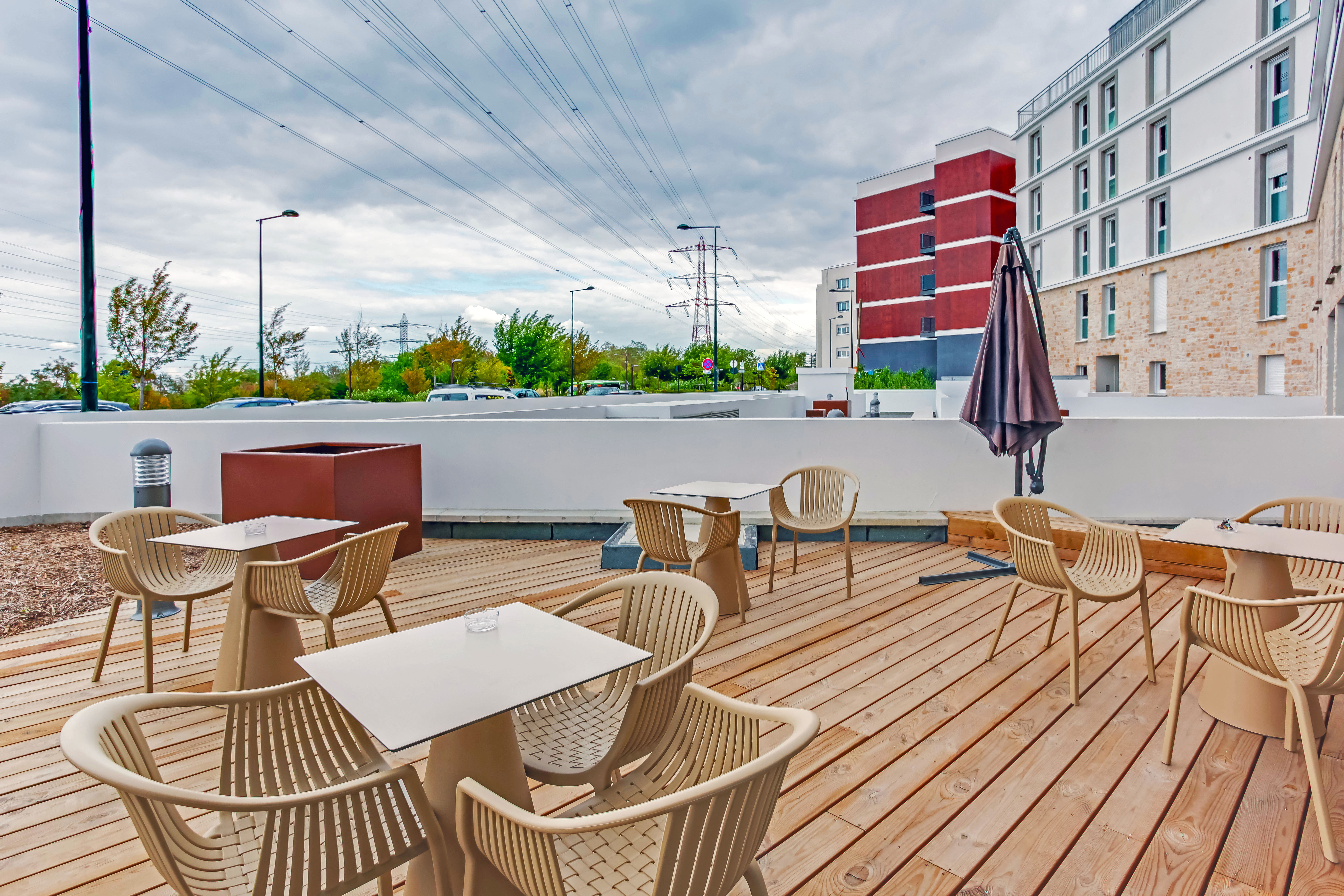 All Suites Massy Palaiseau - photo