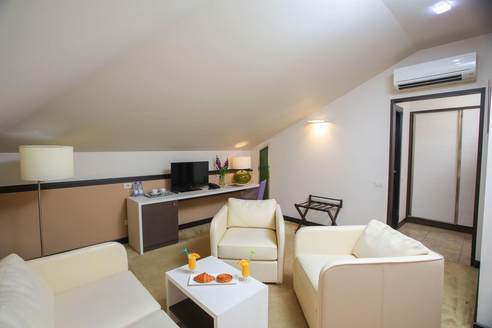 My Hotel Yerevan by null