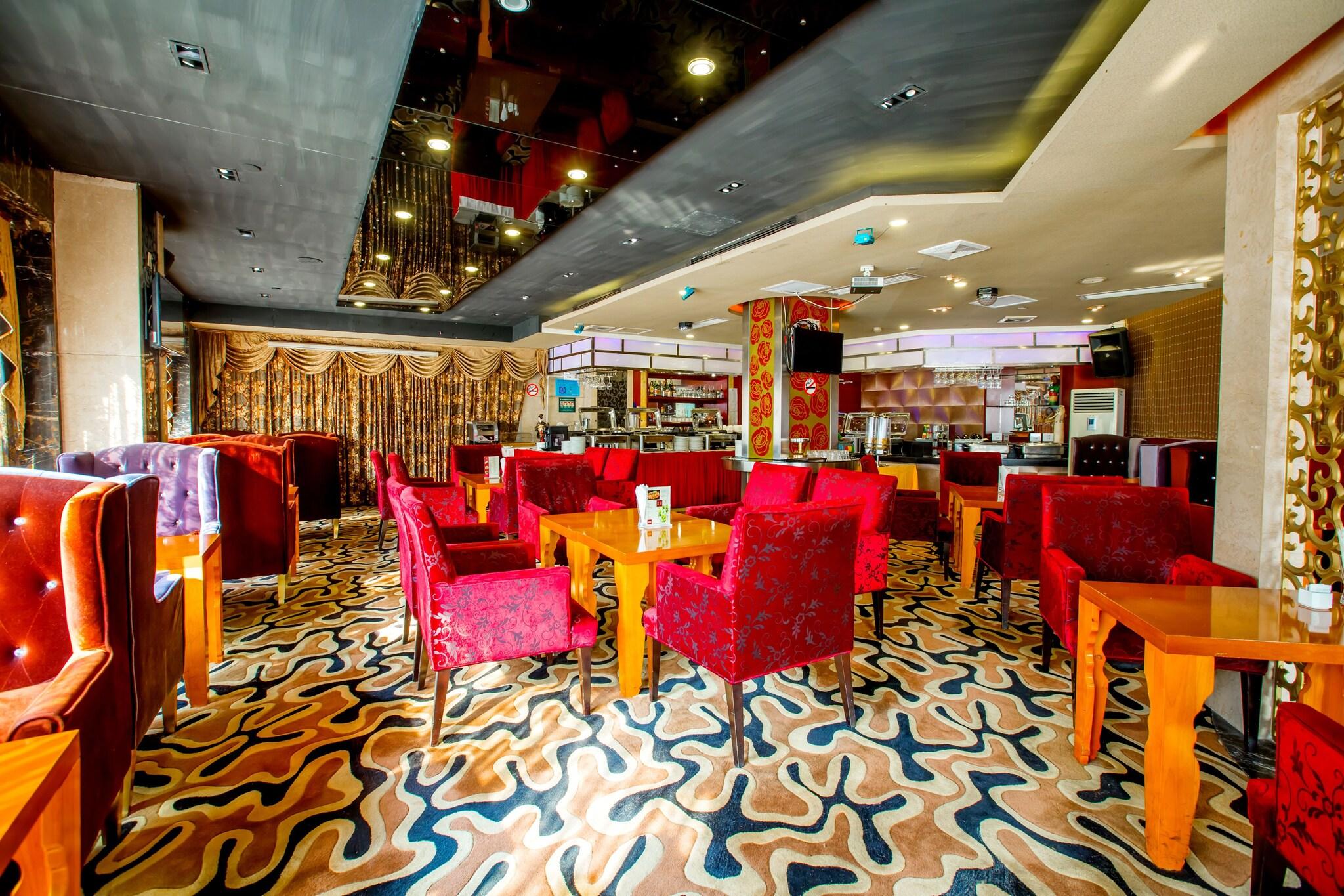 Zhongshan Louis Hotel