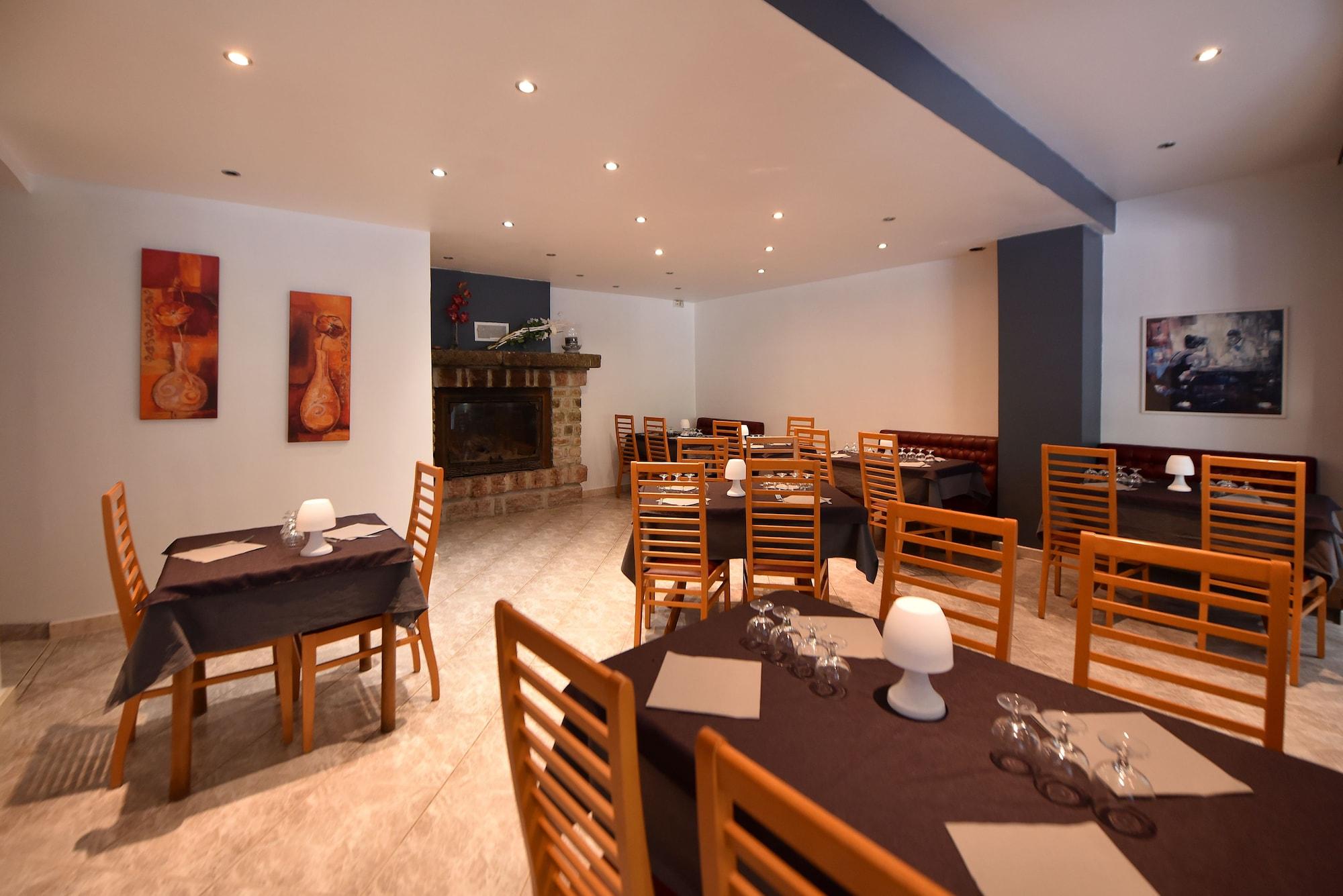 Hôtel Arena Restaurant Le Refuge by null