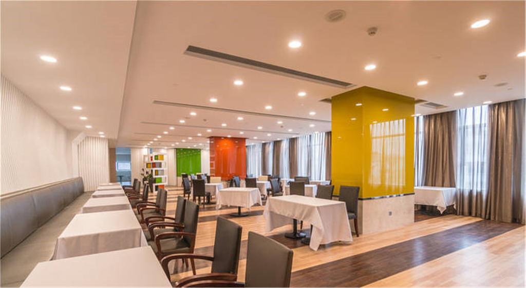 The Summit Hotel Zhongshan