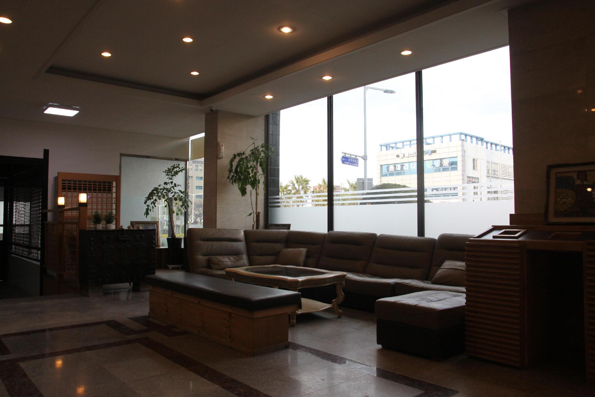 Miju Hotel