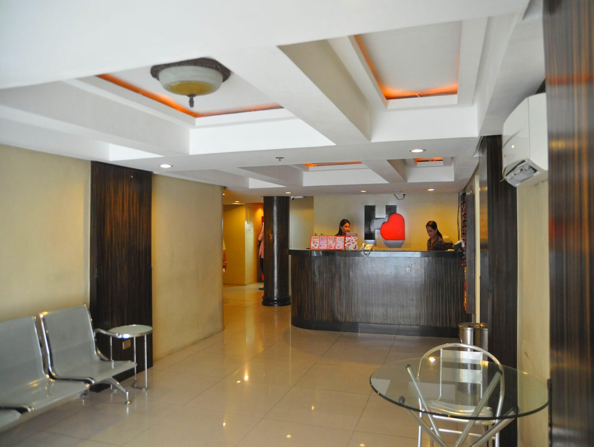 Harts Hotel
