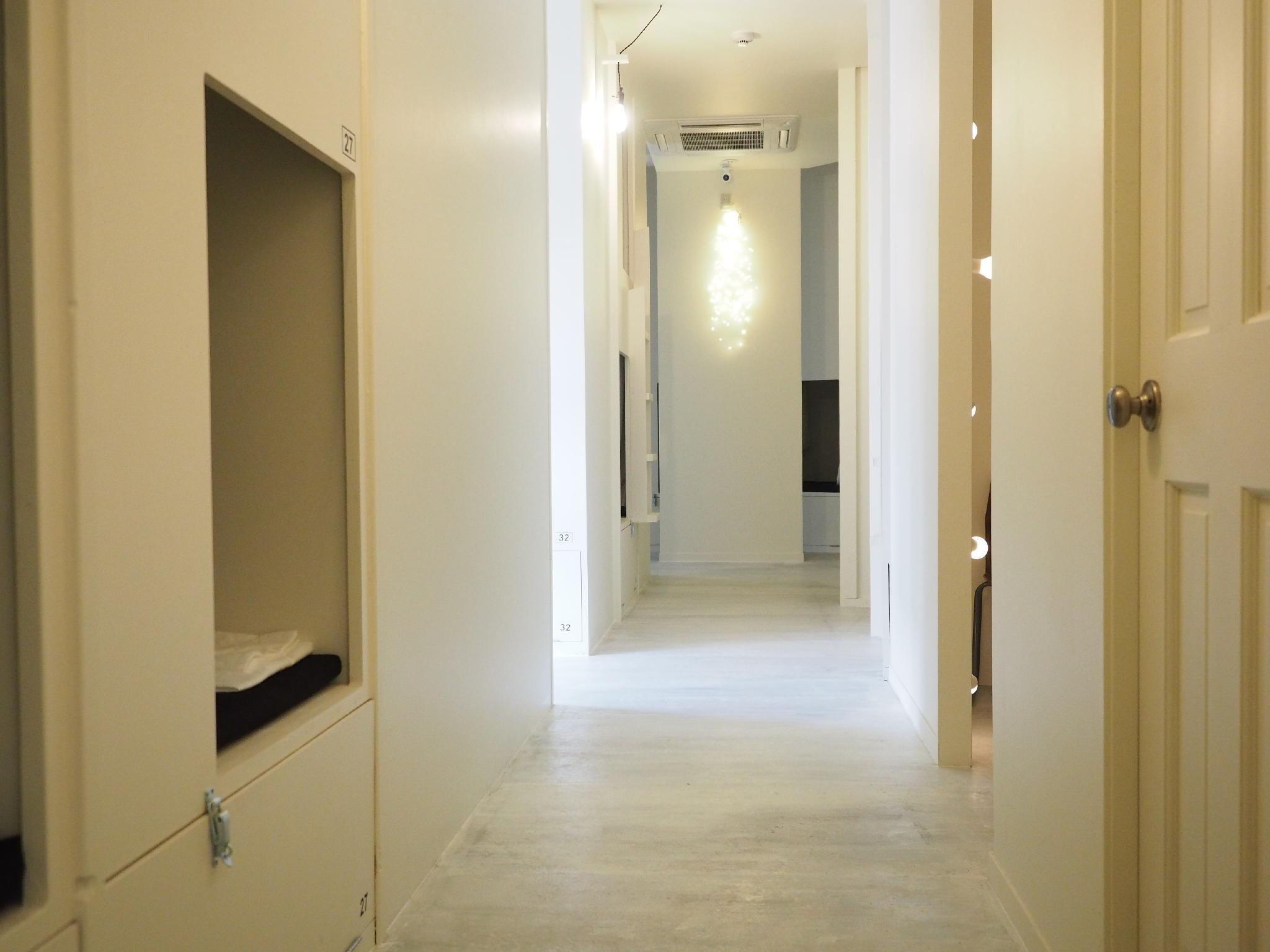 almond hostel & cafe by null