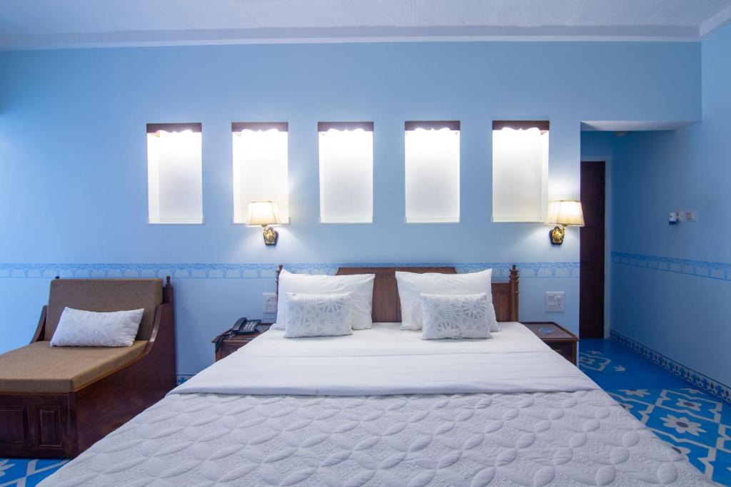 Jai Niwas Hotel by null