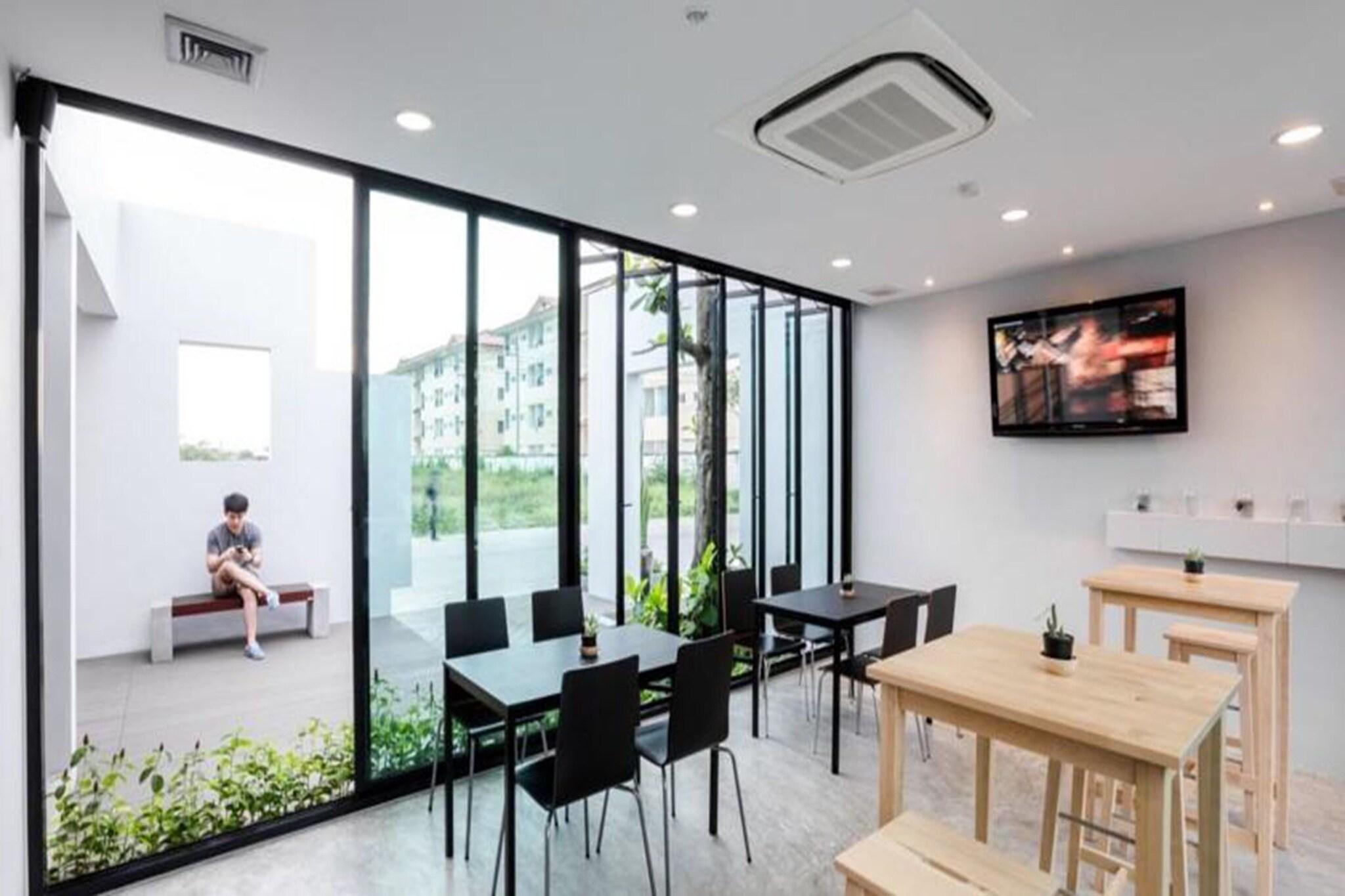 Narita Amata Hotel