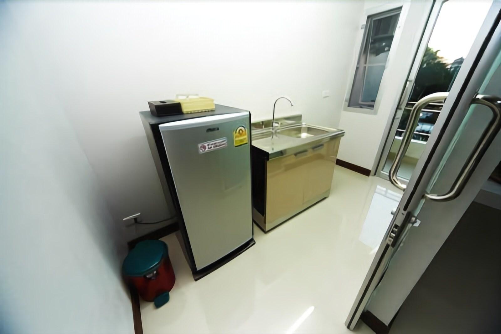 Central Place Serviced Apartment